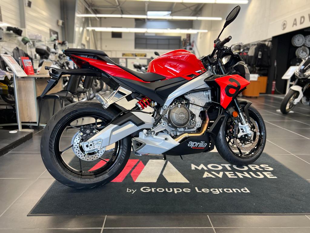 photo de APRILIA TUONO 660 660 occasion de couleur  en vente à Le Mans n°3