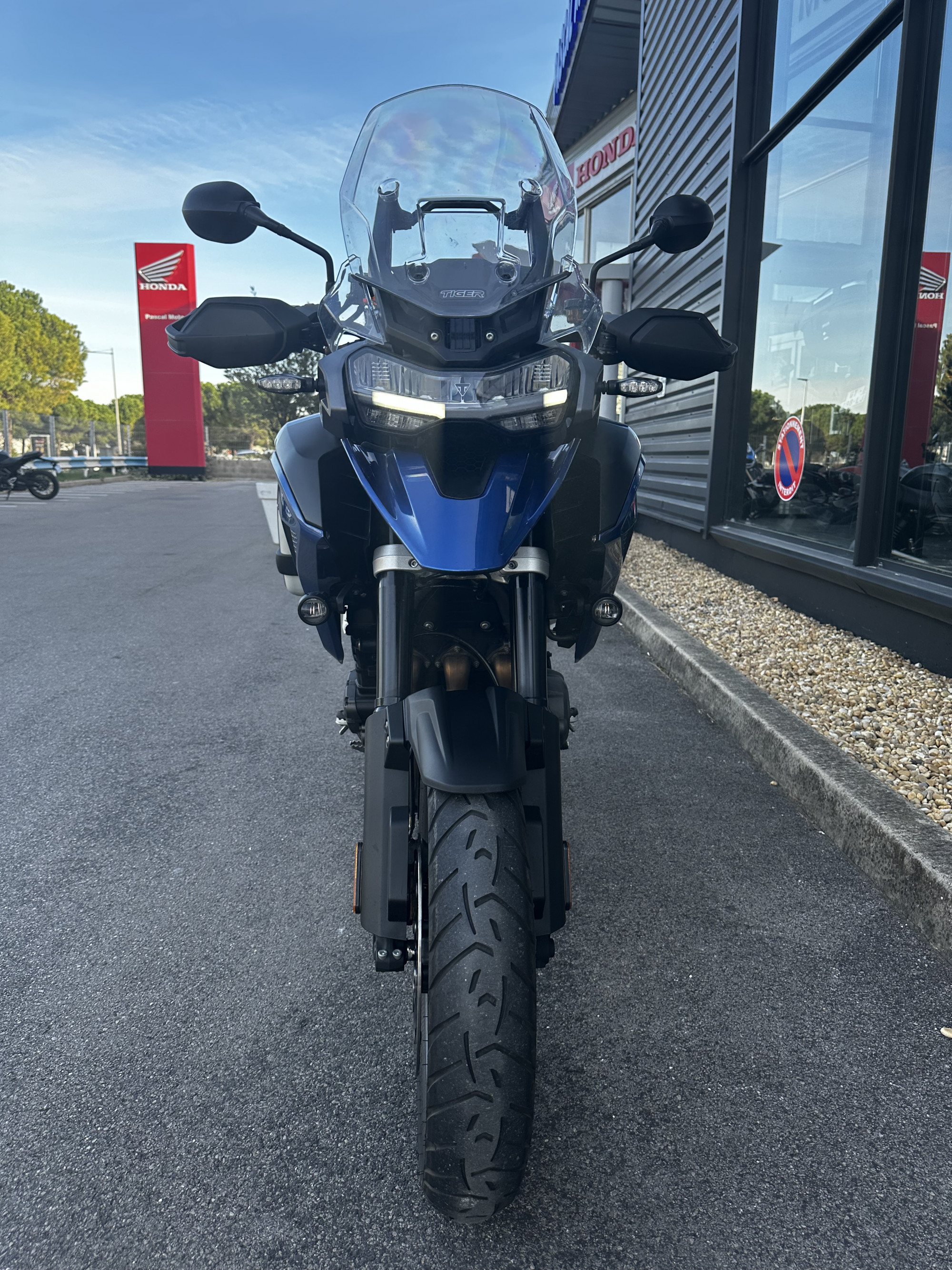 photo de TRIUMPH TIGER 1200 GT PRO 1160 occasion de couleur  en vente à Montpellier n°3