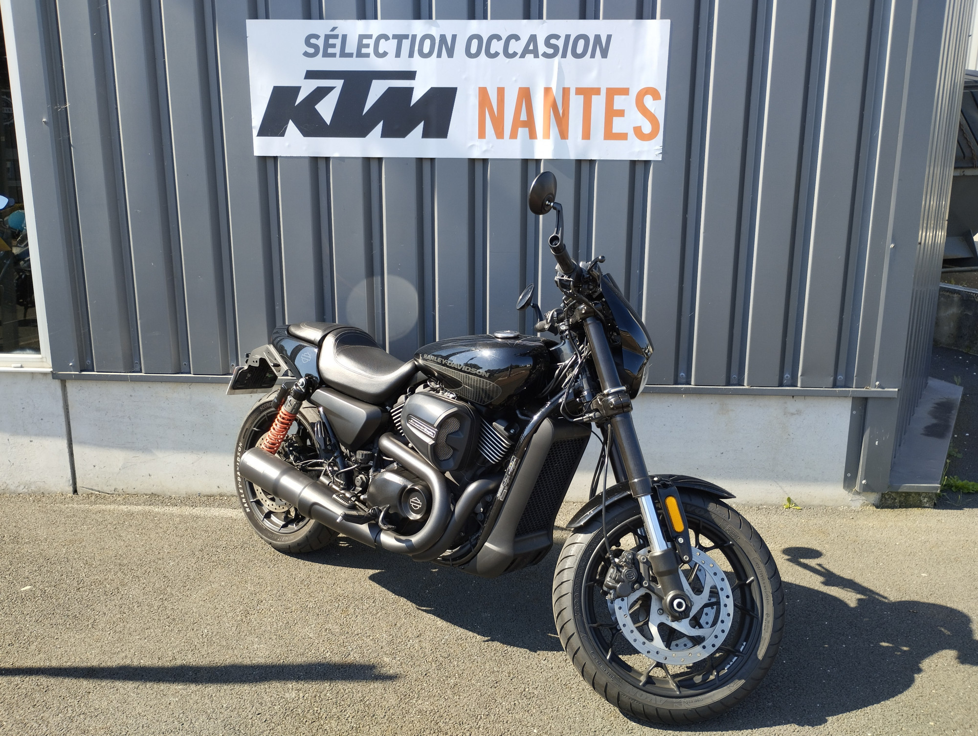 photo de HARLEY DAVIDSON STREET ROD 750 750 occasion de couleur  en vente à Orvault n°3