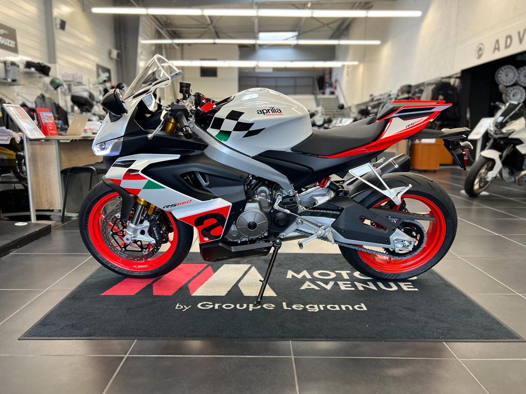 photo de APRILIA RS 660 EXTREMA 660 occasion de couleur  en vente à Le Mans n°1