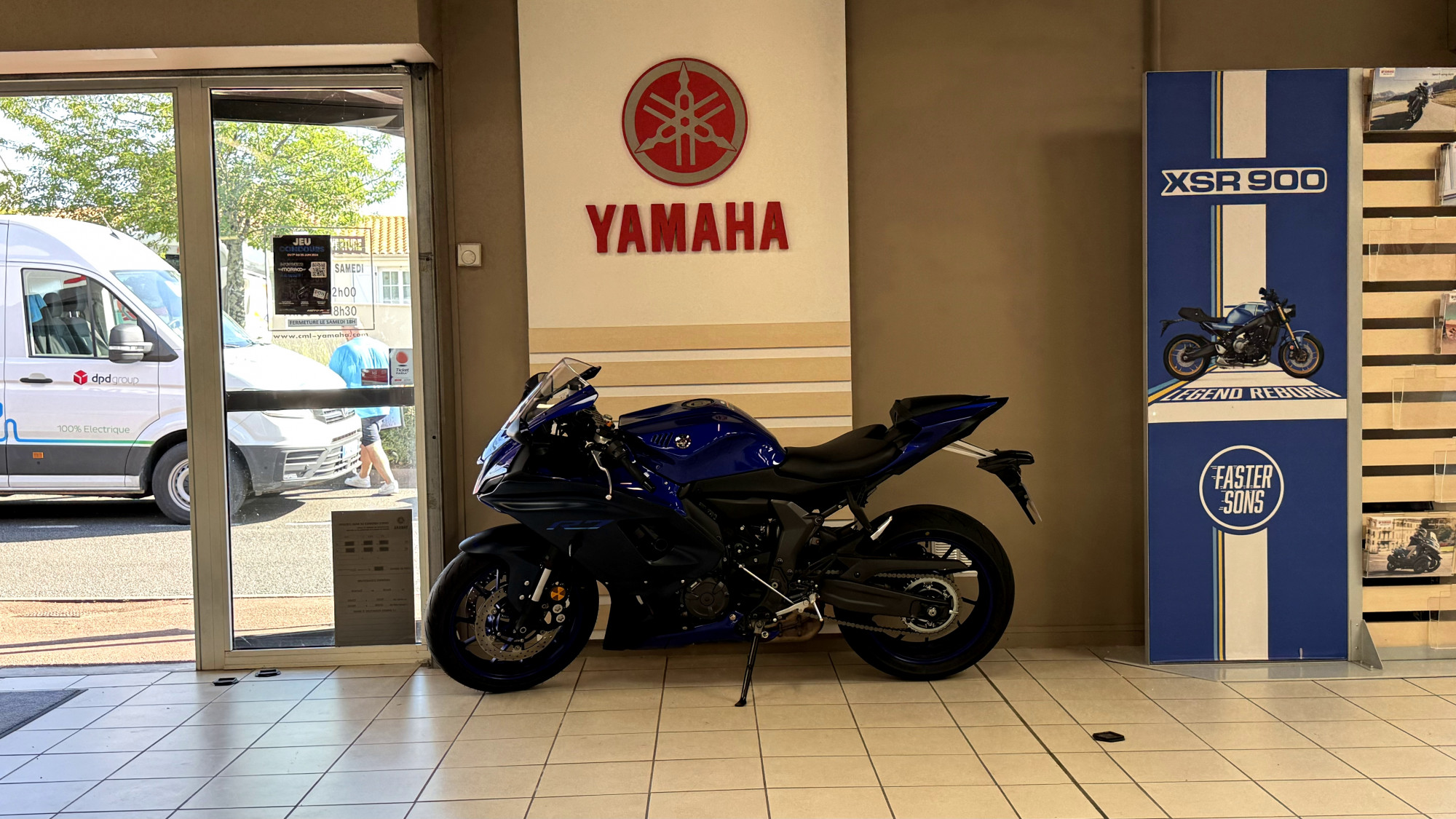 photo de YAMAHA YZF-R7 700 occasion de couleur  en vente à Angouleme n°2