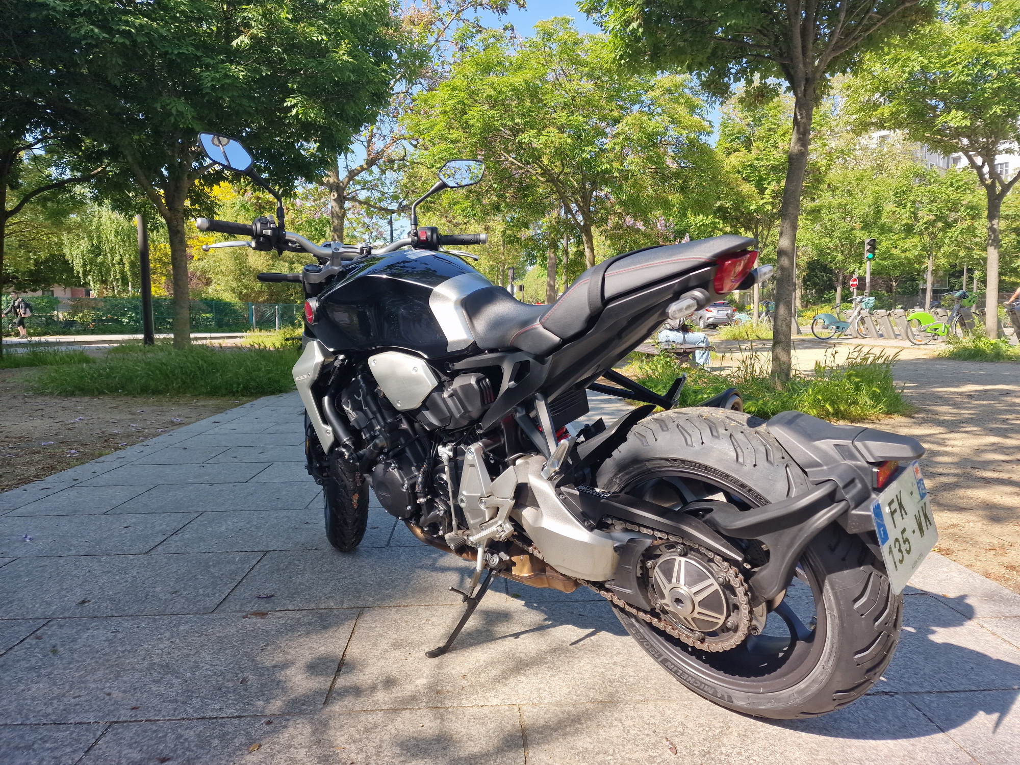 photo de HONDA CB 1000 occasion de couleur  en vente à Paris 14 n°2