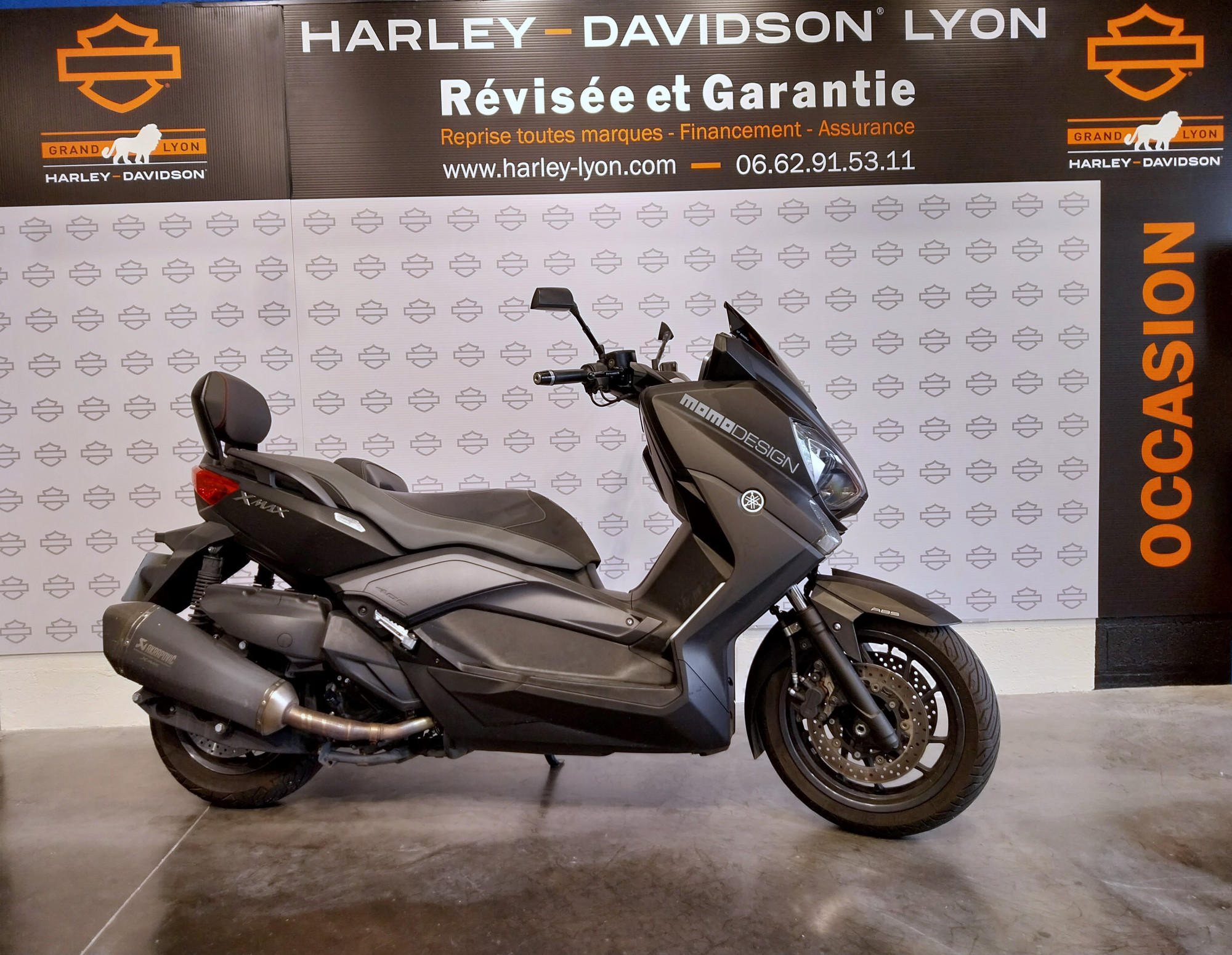 photo de YAMAHA X-MAX 400 IRON 400 occasion de couleur  en vente à Brignais n°1