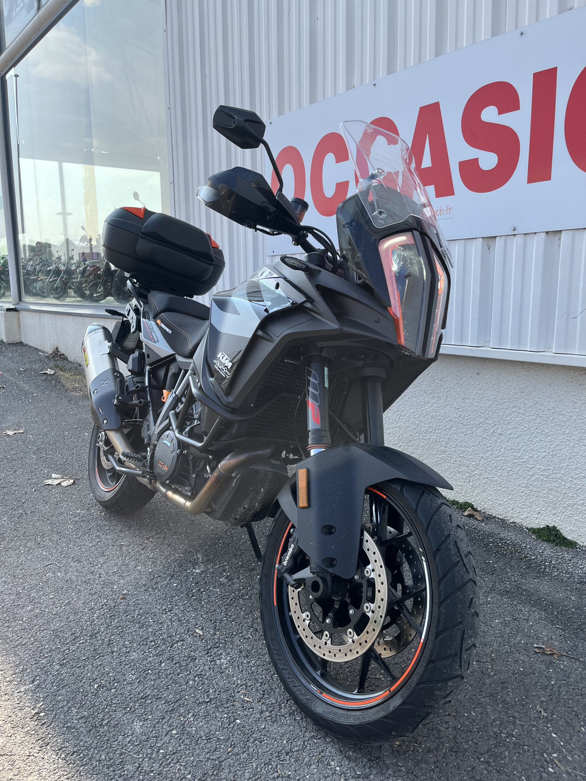 photo de KTM 1290 SUPER ADVENTURE S 1290 occasion de couleur  en vente à Carcassonne n°3