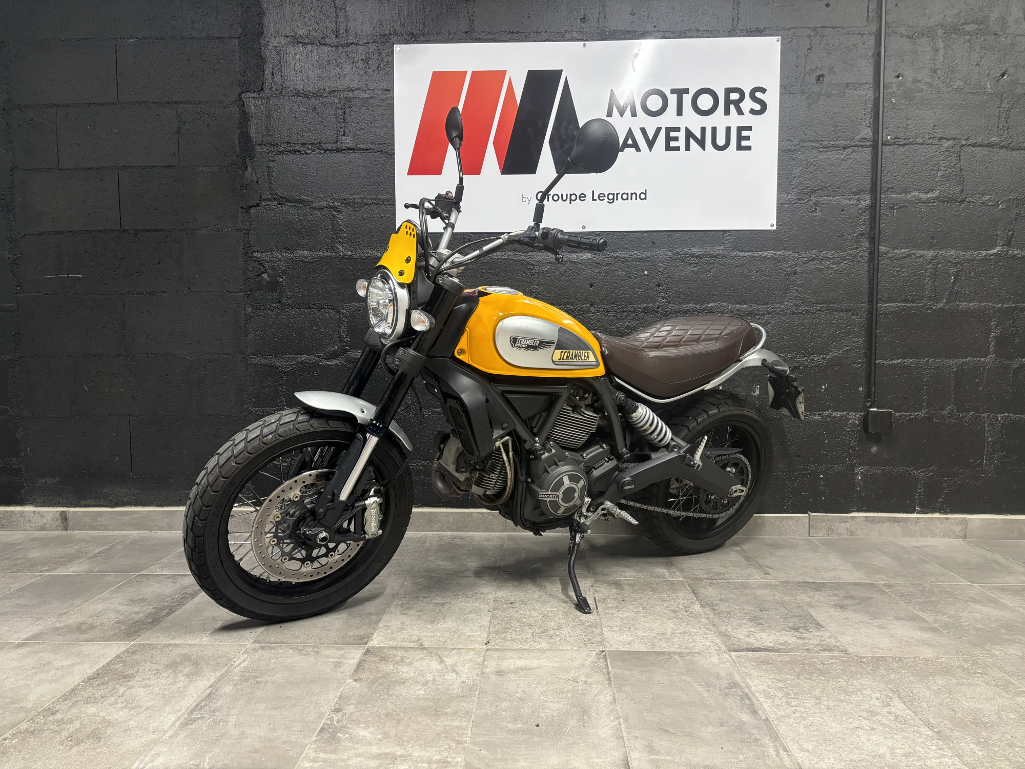 photo de DUCATI SCRAMBLER 800 occasion de couleur  en vente à Tours n°3