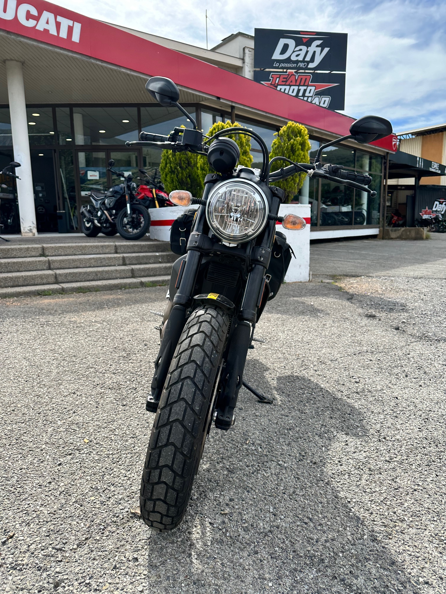 photo de DUCATI SCRAMBLER 800 FULL THROTTLE ABS 800 occasion de couleur  en vente à Gap n°3