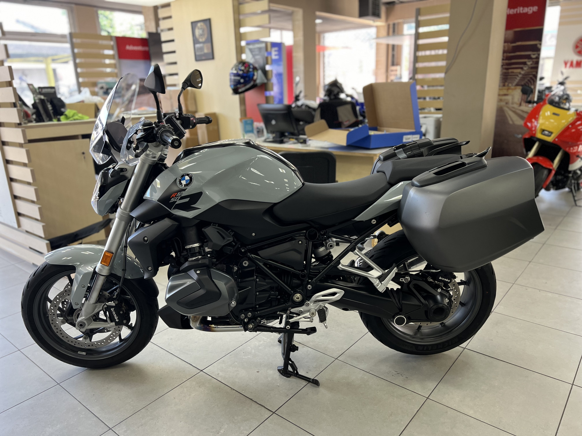 photo de BMW R 1200 1250 occasion de couleur  en vente à Libourne n°3