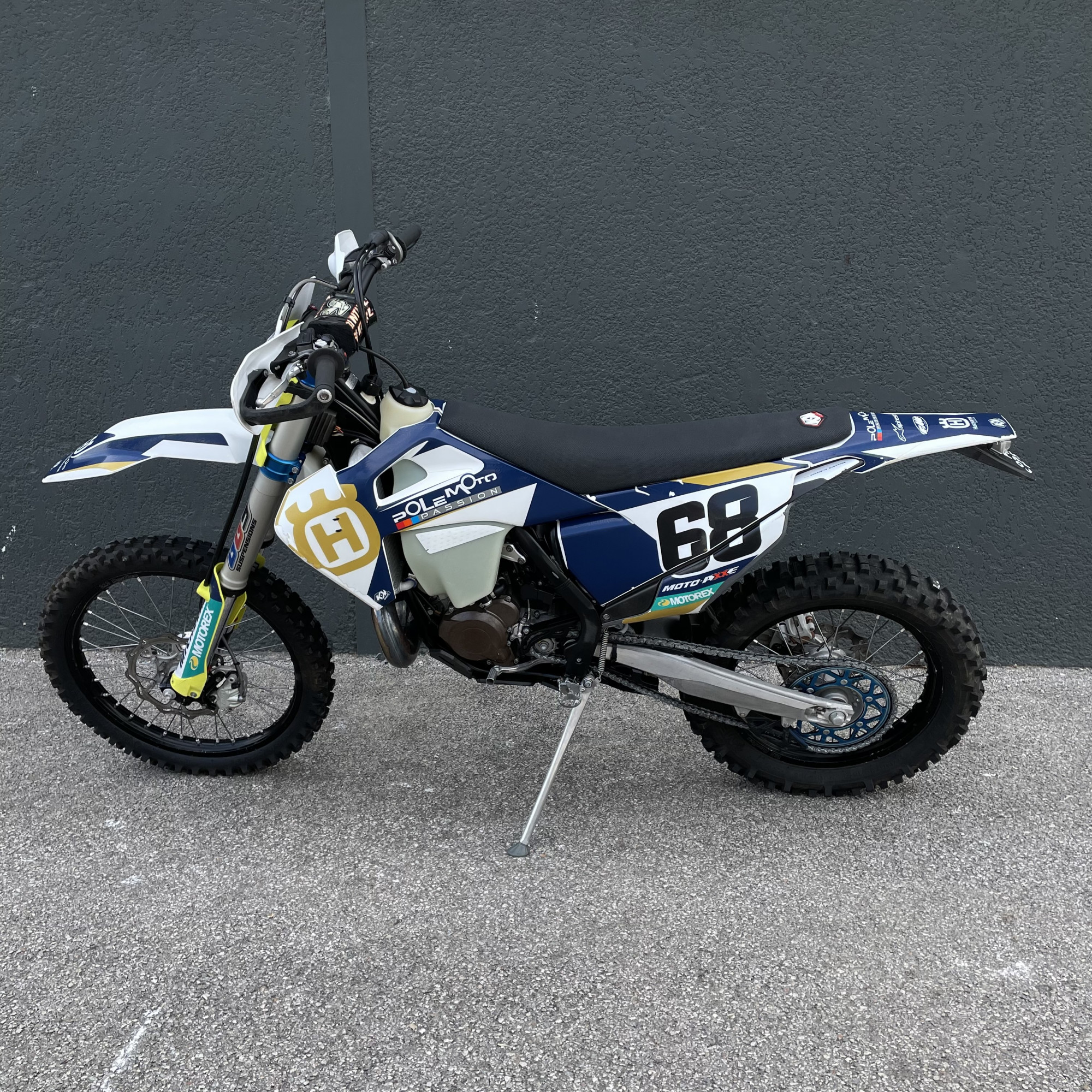 photo de HUSQVARNA TE 300 I ROCKSTAR EDITION 300 occasion de couleur  en vente à Perpignan n°3