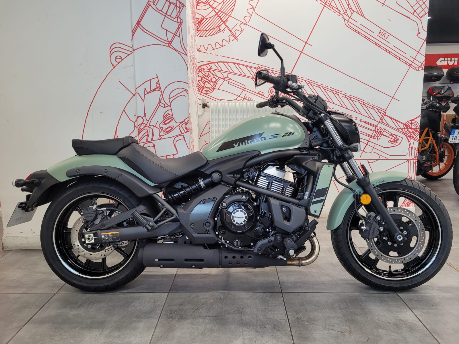 photo de KAWASAKI VULCAN 650 S 650 occasion de couleur  en vente à Paris 12 n°2