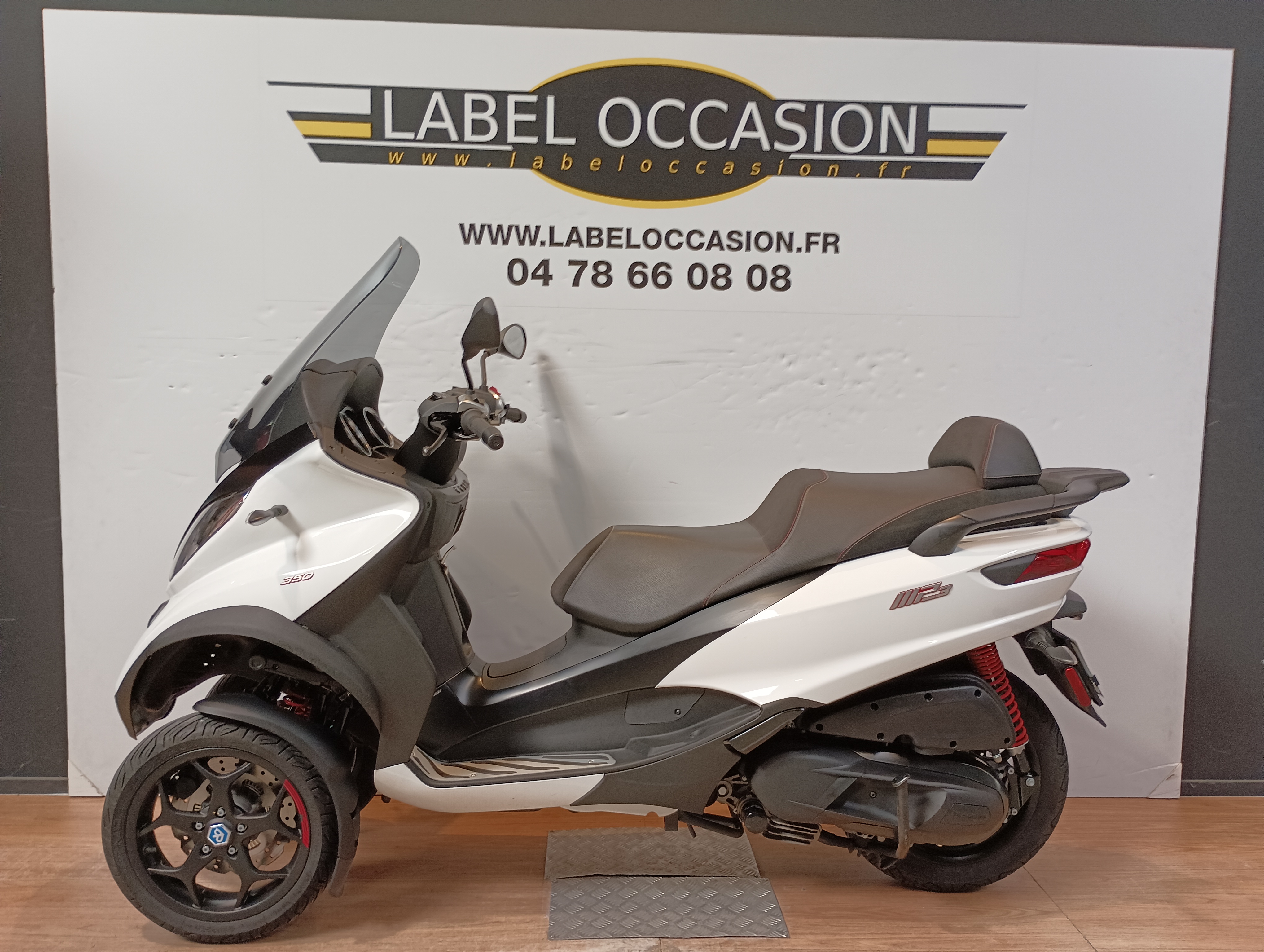 photo de PIAGGIO MP3 350 LT 350 occasion de couleur  en vente à Limonest n°1