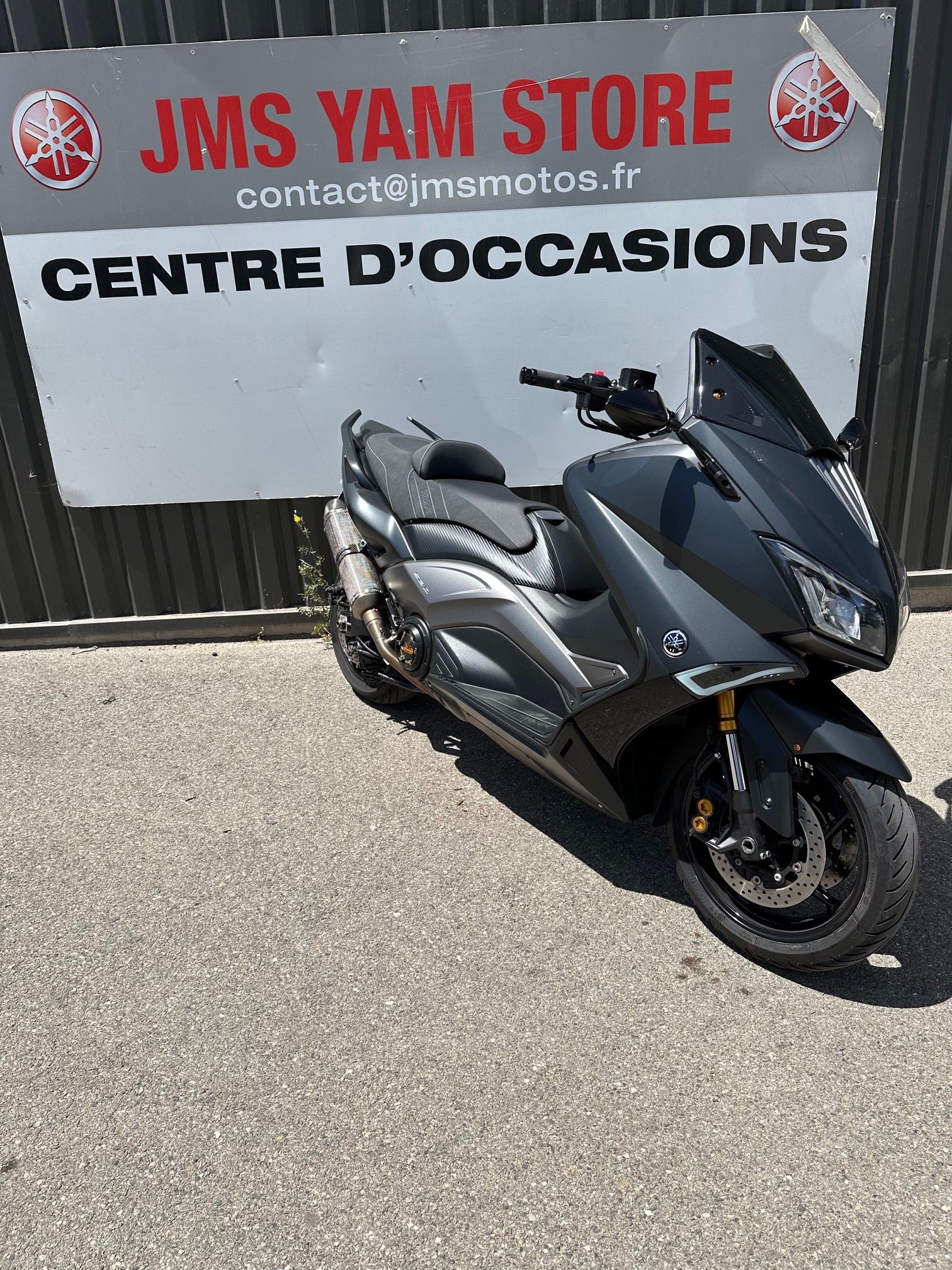 photo de YAMAHA XP T-MAX 530 IRON MAX 530 occasion de couleur  en vente à Avignon n°3