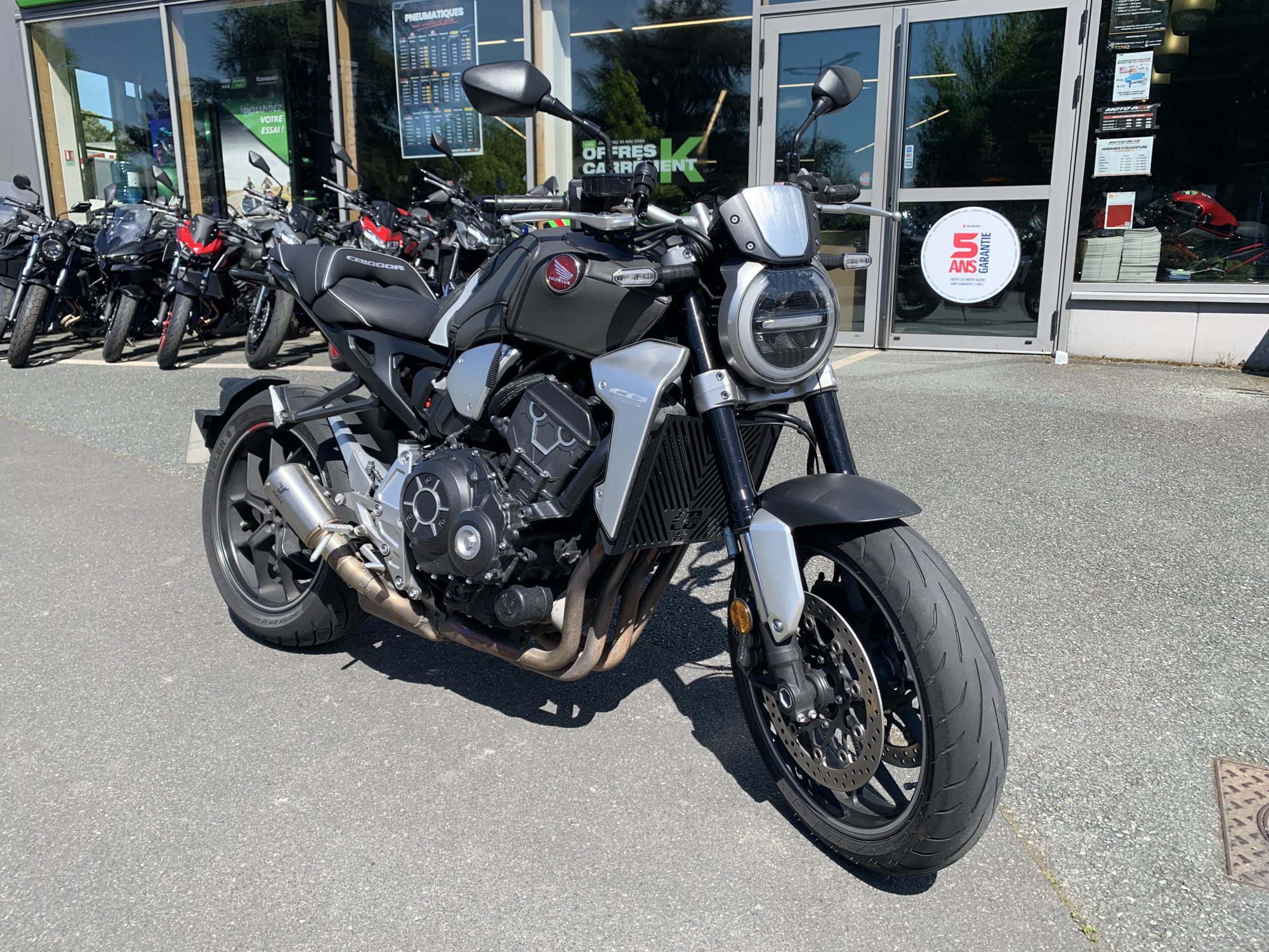 photo de HONDA CB 1000 occasion de couleur  en vente à Cholet n°1