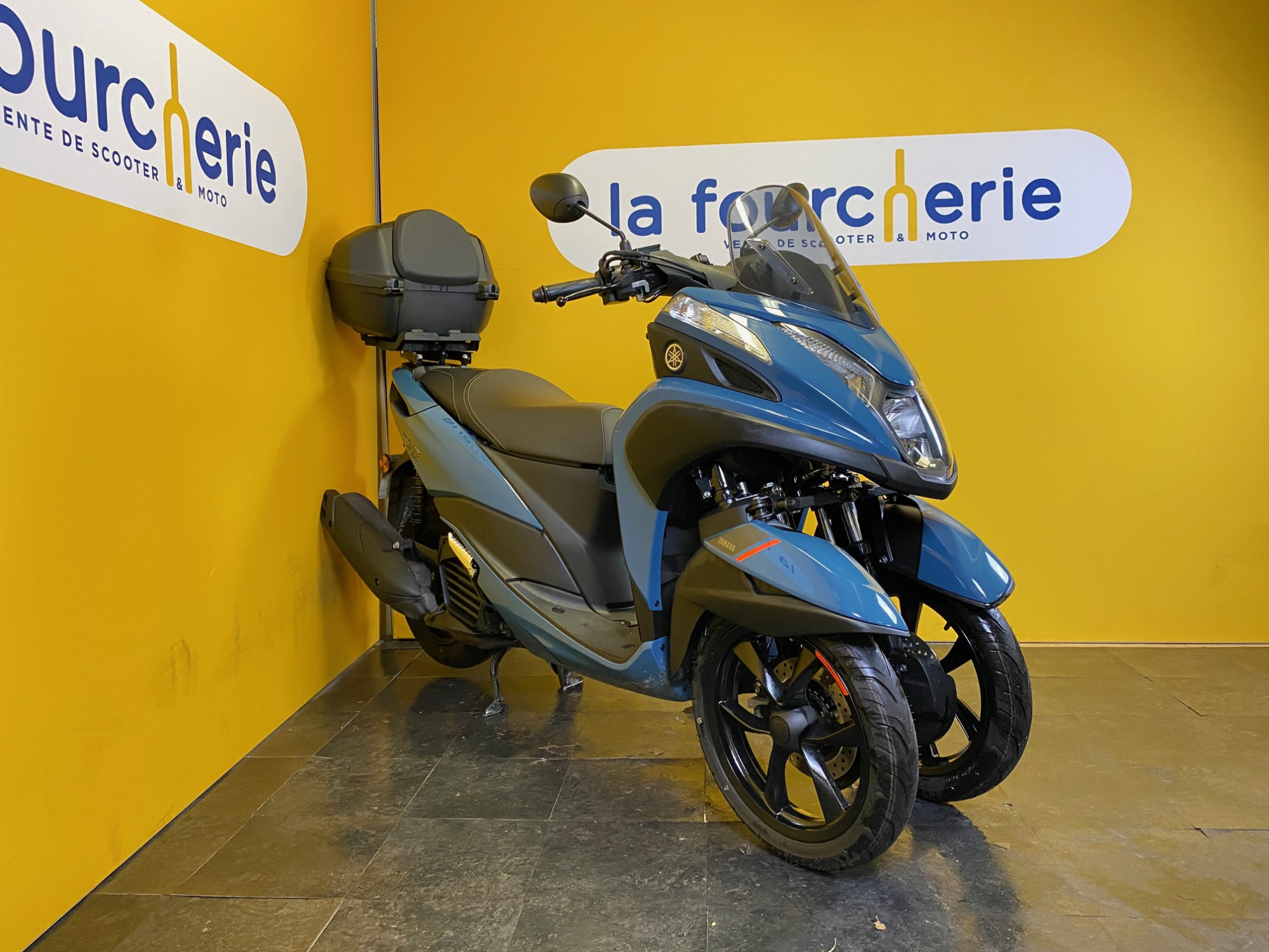 photo de YAMAHA TRICITY 125 125 occasion de couleur  en vente à Paris 15 n°3