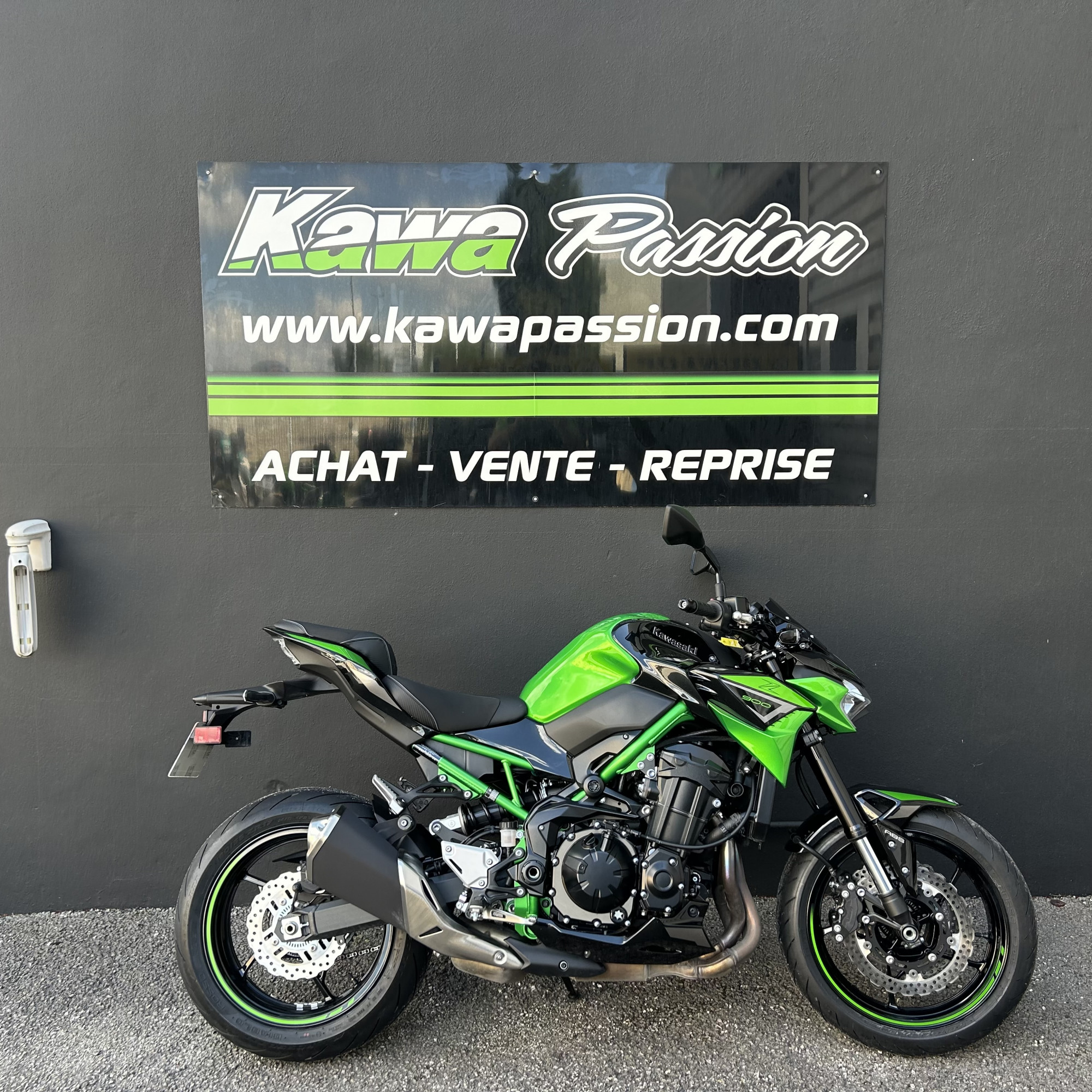 photo de KAWASAKI Z 900 900 occasion de couleur  en vente à Ales n°3