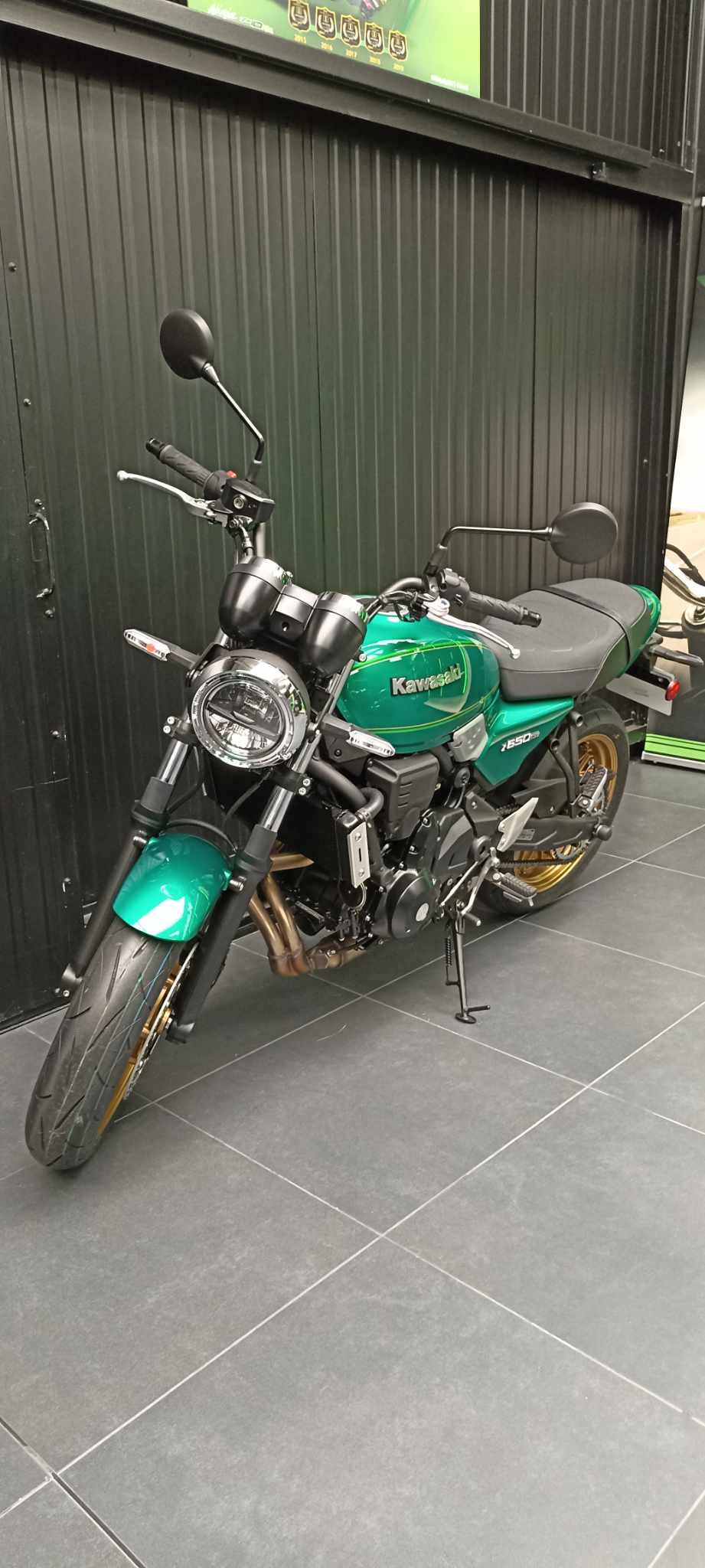 photo de KAWASAKI Z650 RS 650 occasion de couleur  en vente à St Thibault Des Vignes n°2