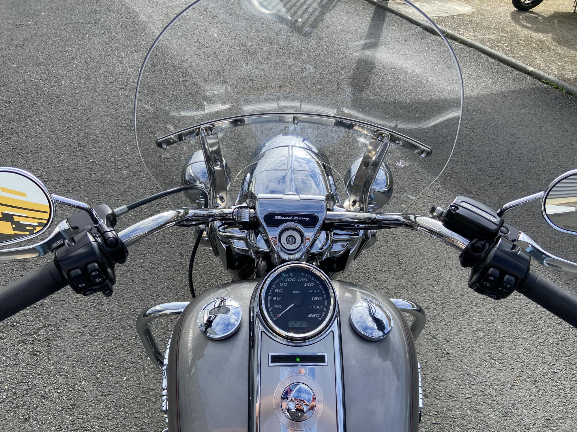 photo de HARLEY DAVIDSON TOURING ROAD KING 1690 1690 occasion de couleur  en vente à Bieville Beuville n°2