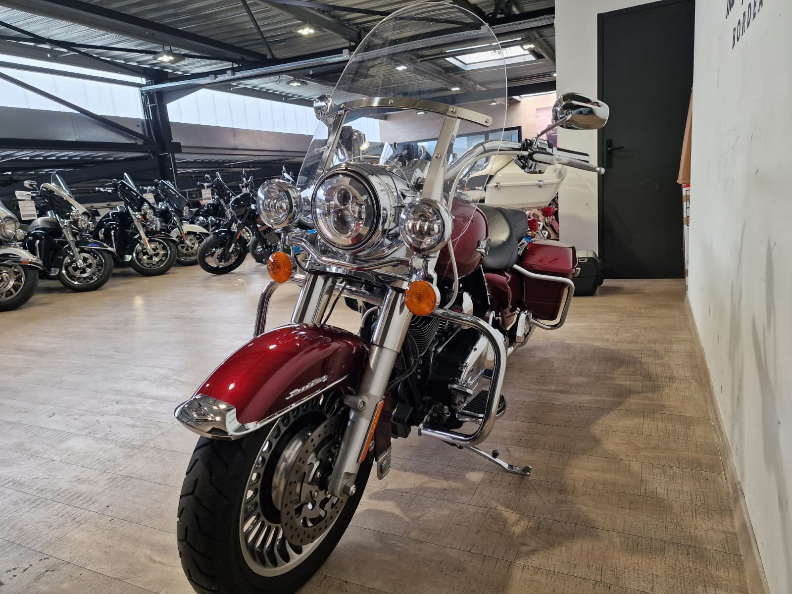 photo de HARLEY DAVIDSON TOURING ROAD KING 1690 1690 occasion de couleur  en vente à Begles n°1