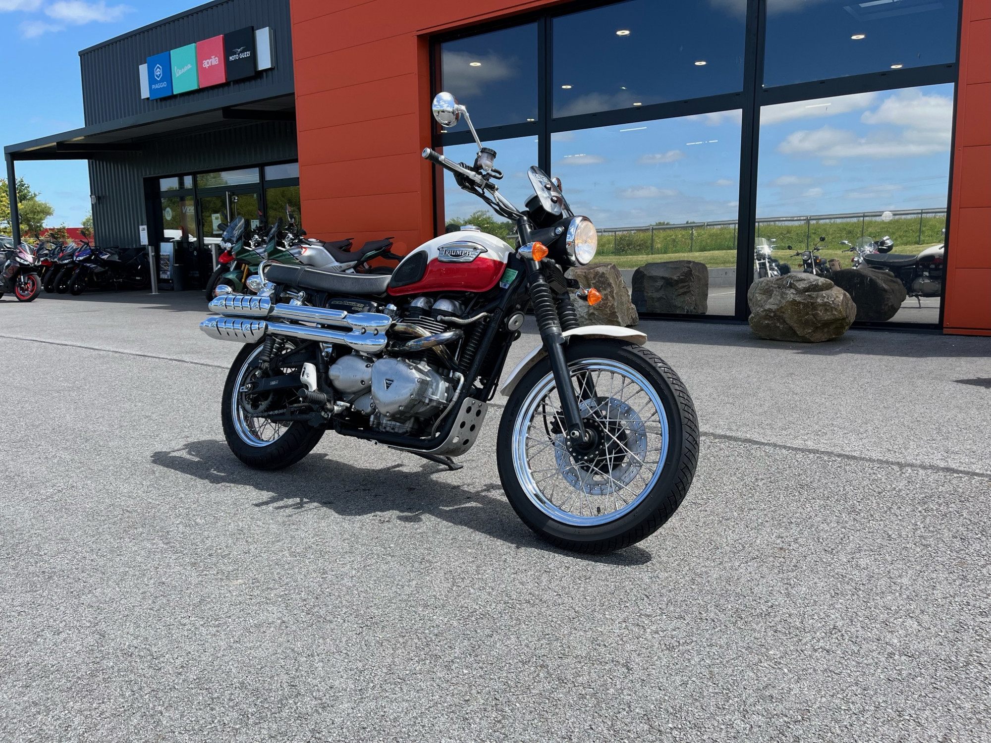 photo de TRIUMPH SCRAMBLER 900 900 occasion de couleur  en vente à St Thuriau n°3