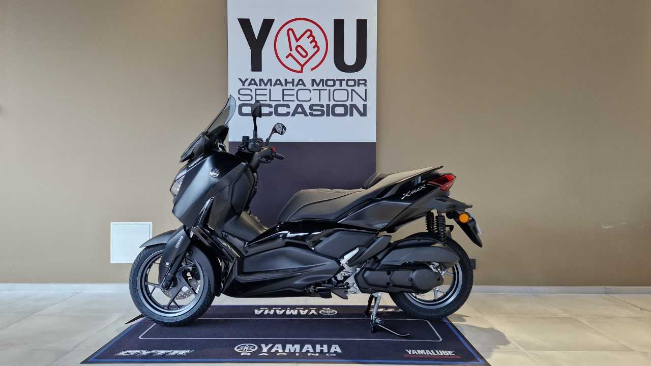 photo de YAMAHA XMAX 125 TECH MAX 125 occasion de couleur  en vente à Deville Les Rouen n°3