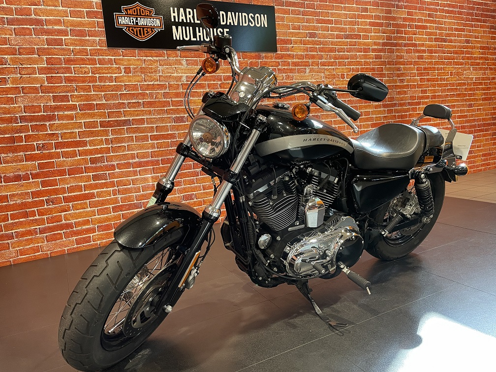 photo de HARLEY DAVIDSON SPORTSTER CUSTOM 1200 1200 occasion de couleur  en vente à Sausheim n°3