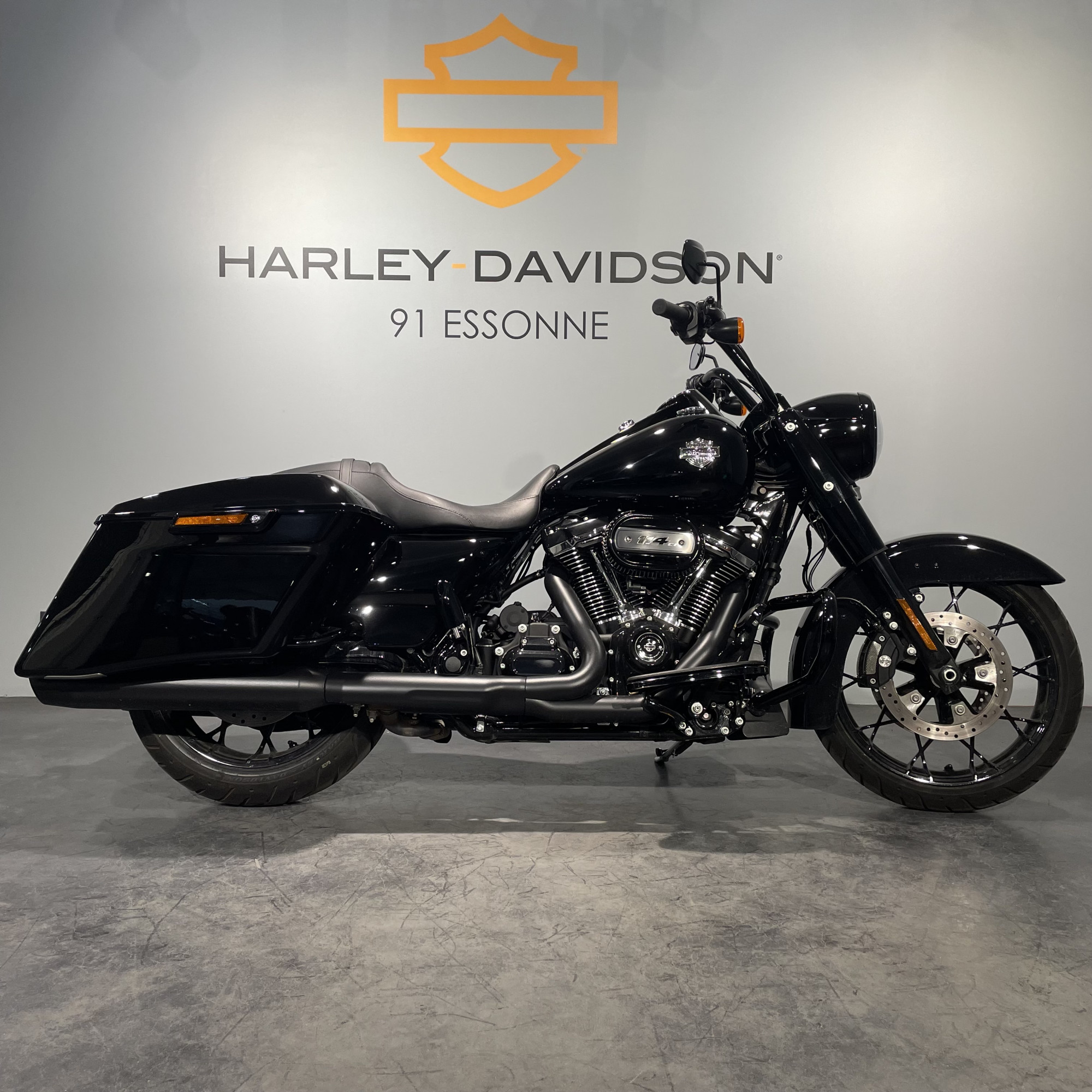 photo de HARLEY DAVIDSON TOURING ROAD KING 1868 SPECIAL 1868 occasion de couleur  en vente à Ballainvilliers n°2