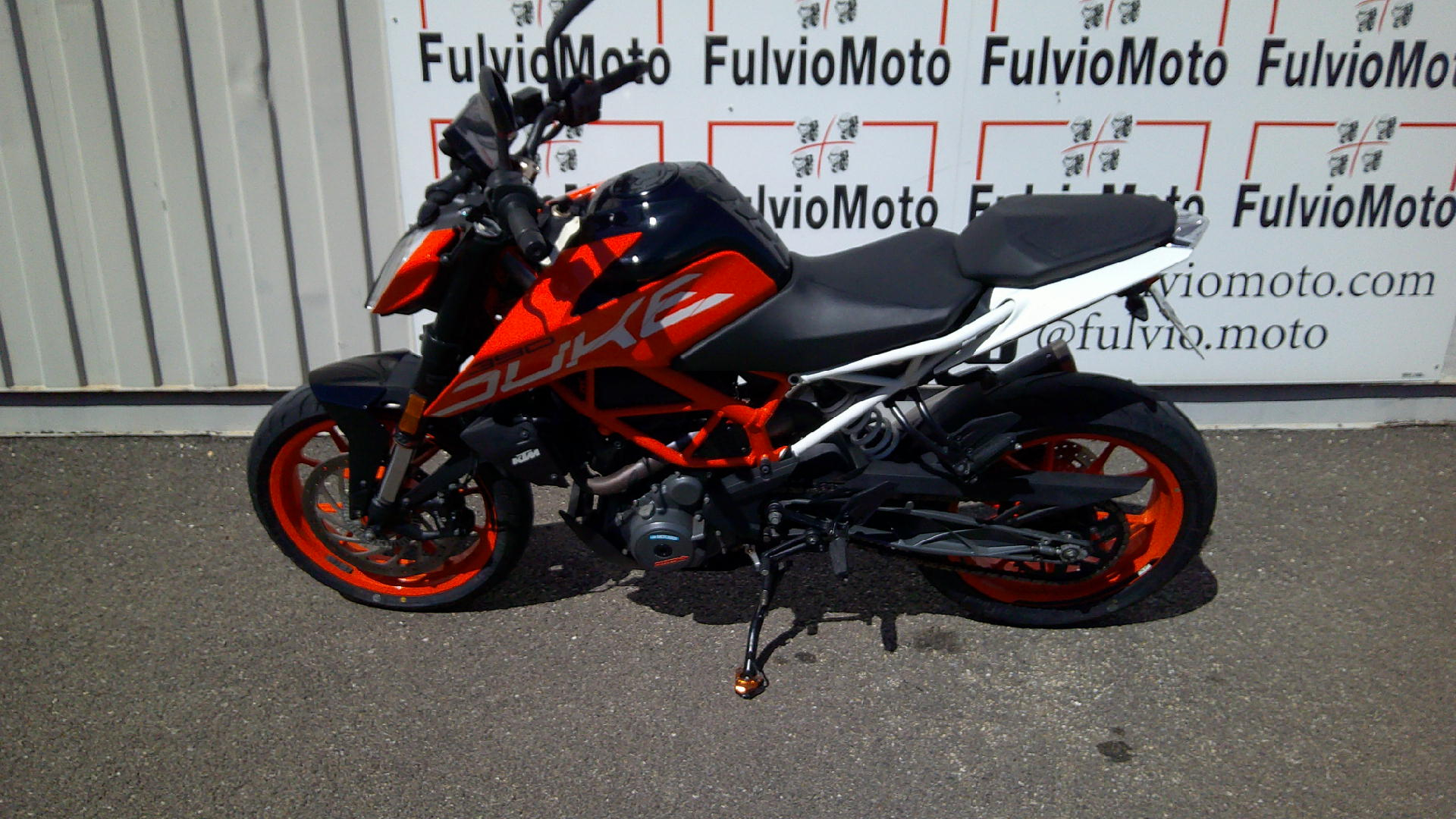 photo de KTM 390 DUKE ABS 390 occasion de couleur  en vente à Arles n°2