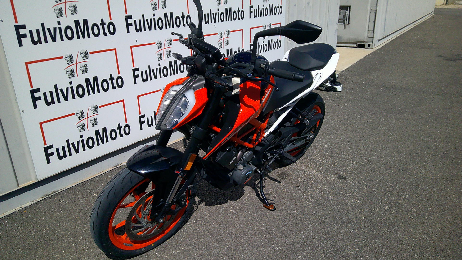 photo de KTM 390 DUKE ABS 390 occasion de couleur  en vente à Arles n°3