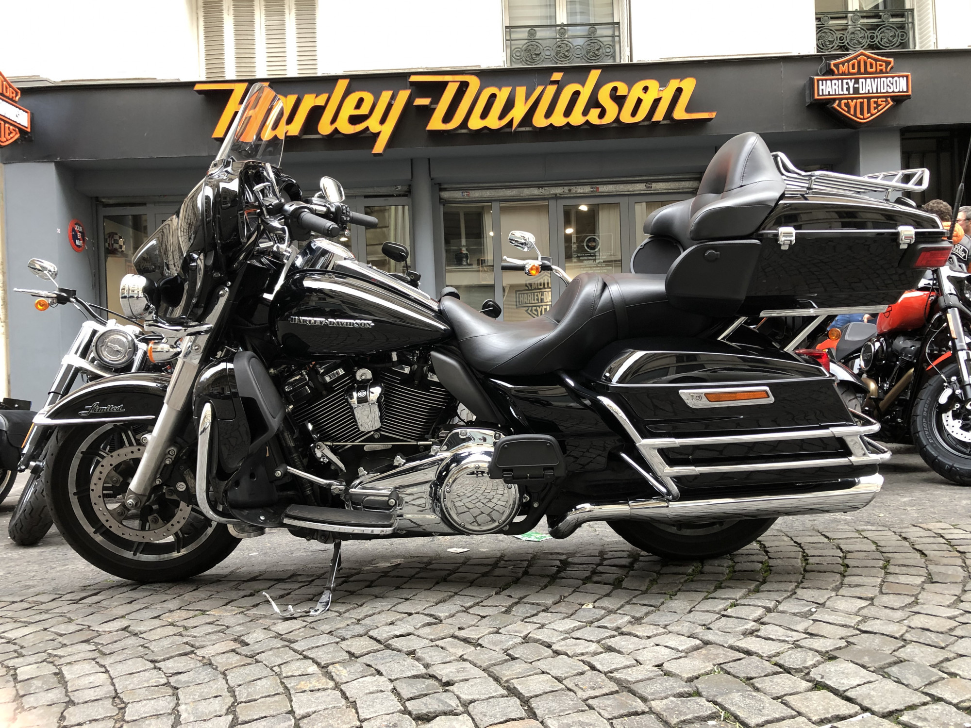 Annonce moto HarleyDavidson ULTRA LIMITED routière de 2018 à PARIS 17