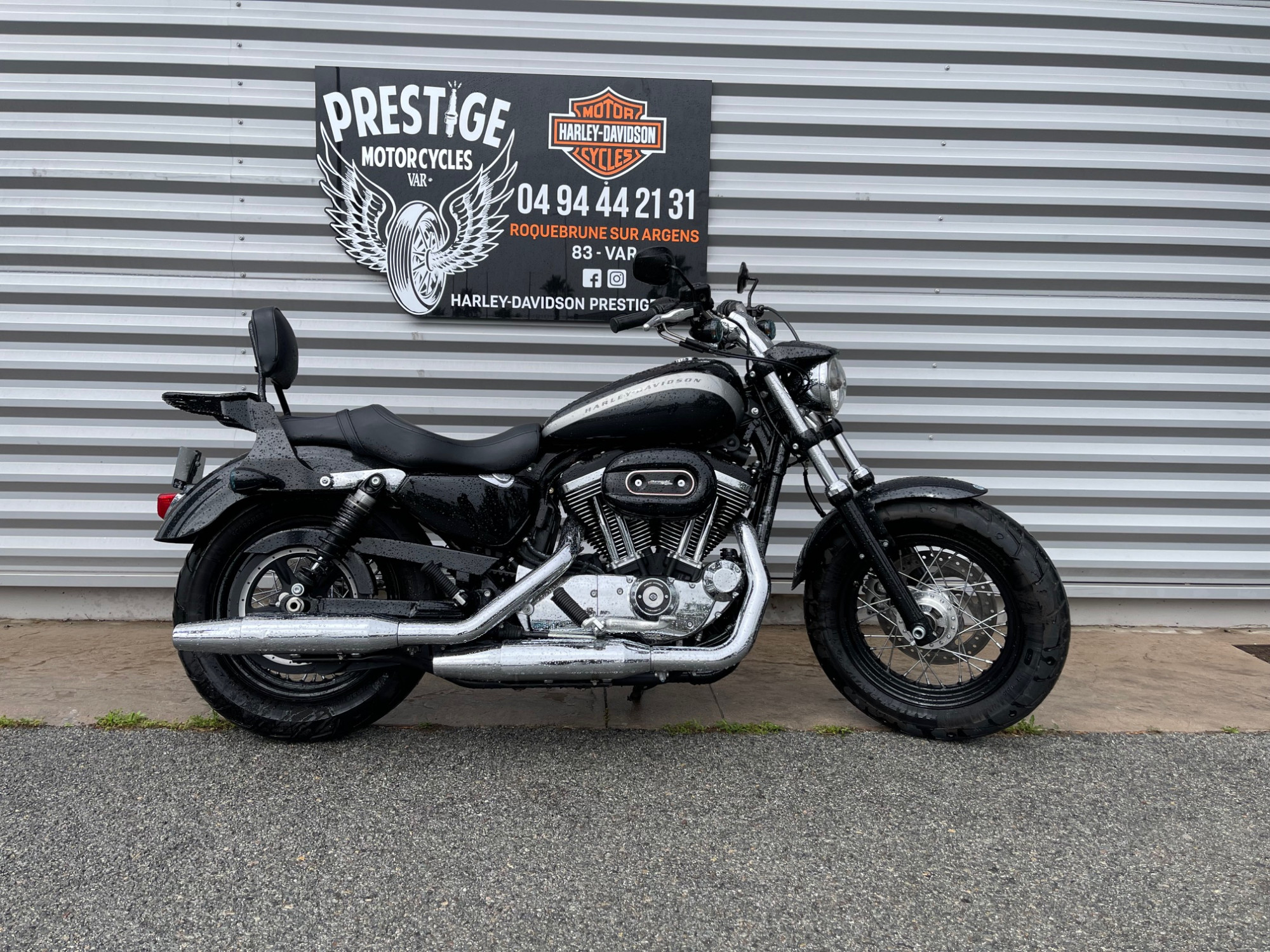 photo de HARLEY DAVIDSON SPORTSTER CUSTOM 1200 1200 occasion de couleur  en vente à Roquebrune Sur Argens n°1