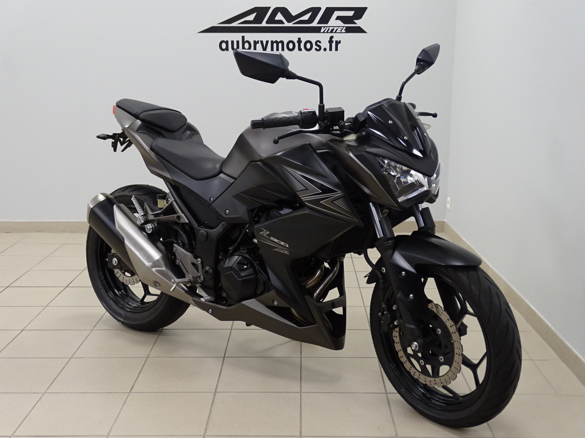 photo de KAWASAKI Z 300 300 occasion de couleur  en vente   Vittel