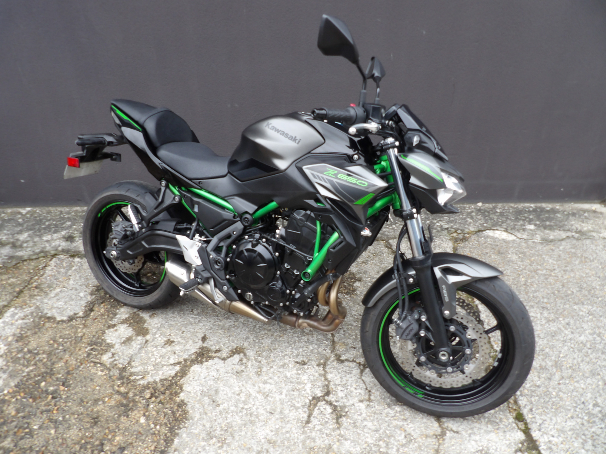 photo de KAWASAKI Z 650 (47.5CV) 650 occasion de couleur  en vente à Villeneuve St Georges n°3