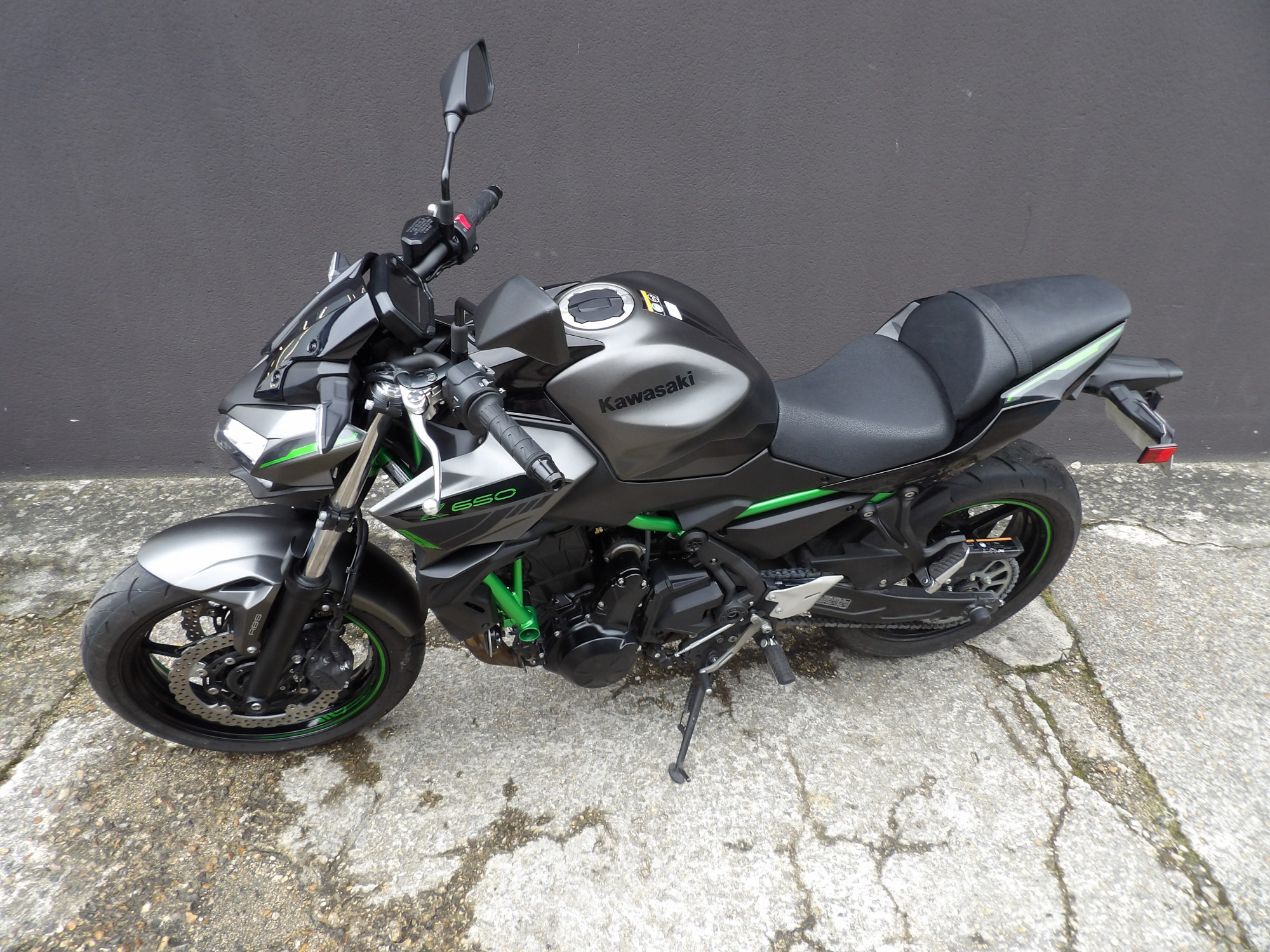 photo de KAWASAKI Z 650 (47.5CV) 650 occasion de couleur  en vente à Villeneuve St Georges n°2