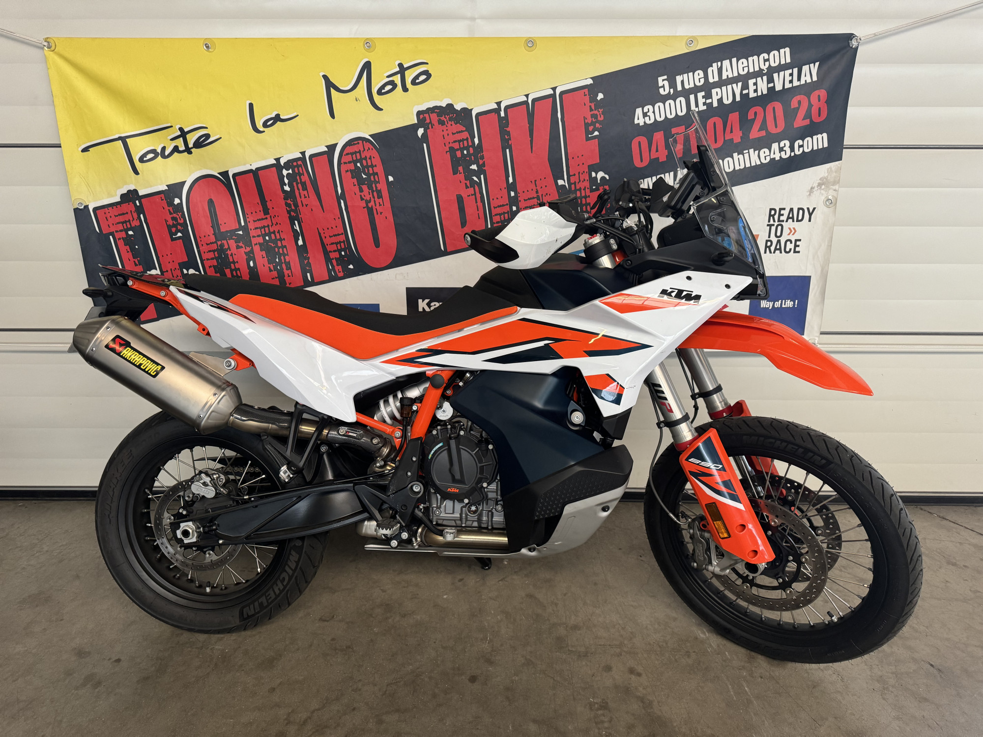 photo de KTM 890 ADVENTURE R 890 occasion de couleur  en vente   St Germain Laprade