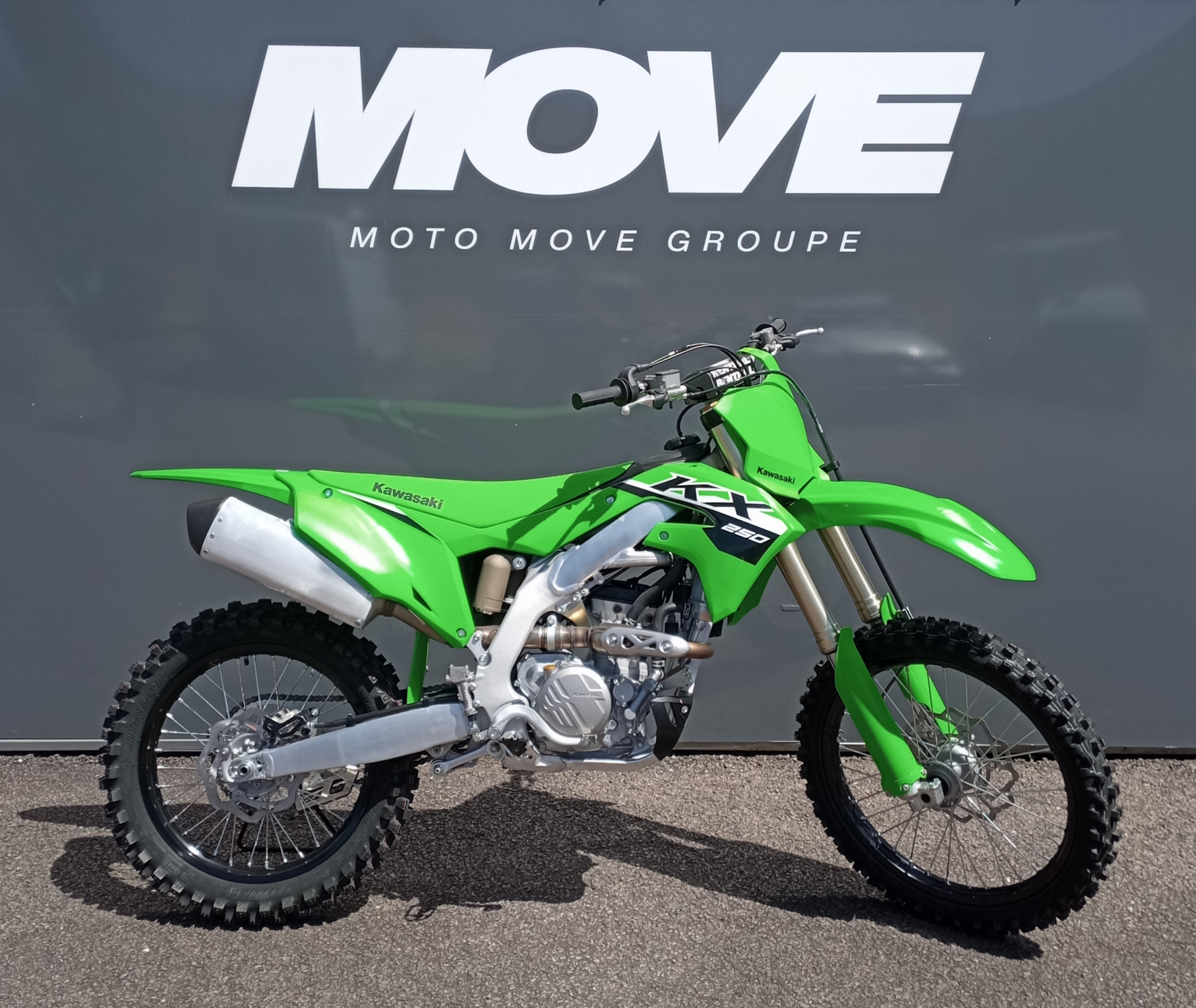 photo de KAWASAKI KX 250 occasion de couleur  en vente   Limoges