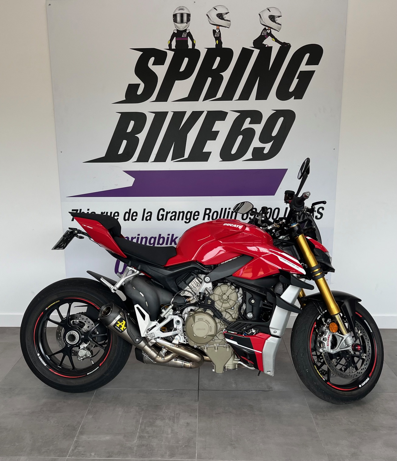 photo de DUCATI STREETFIGHTER V4S 1103 occasion de couleur  en vente   Limas