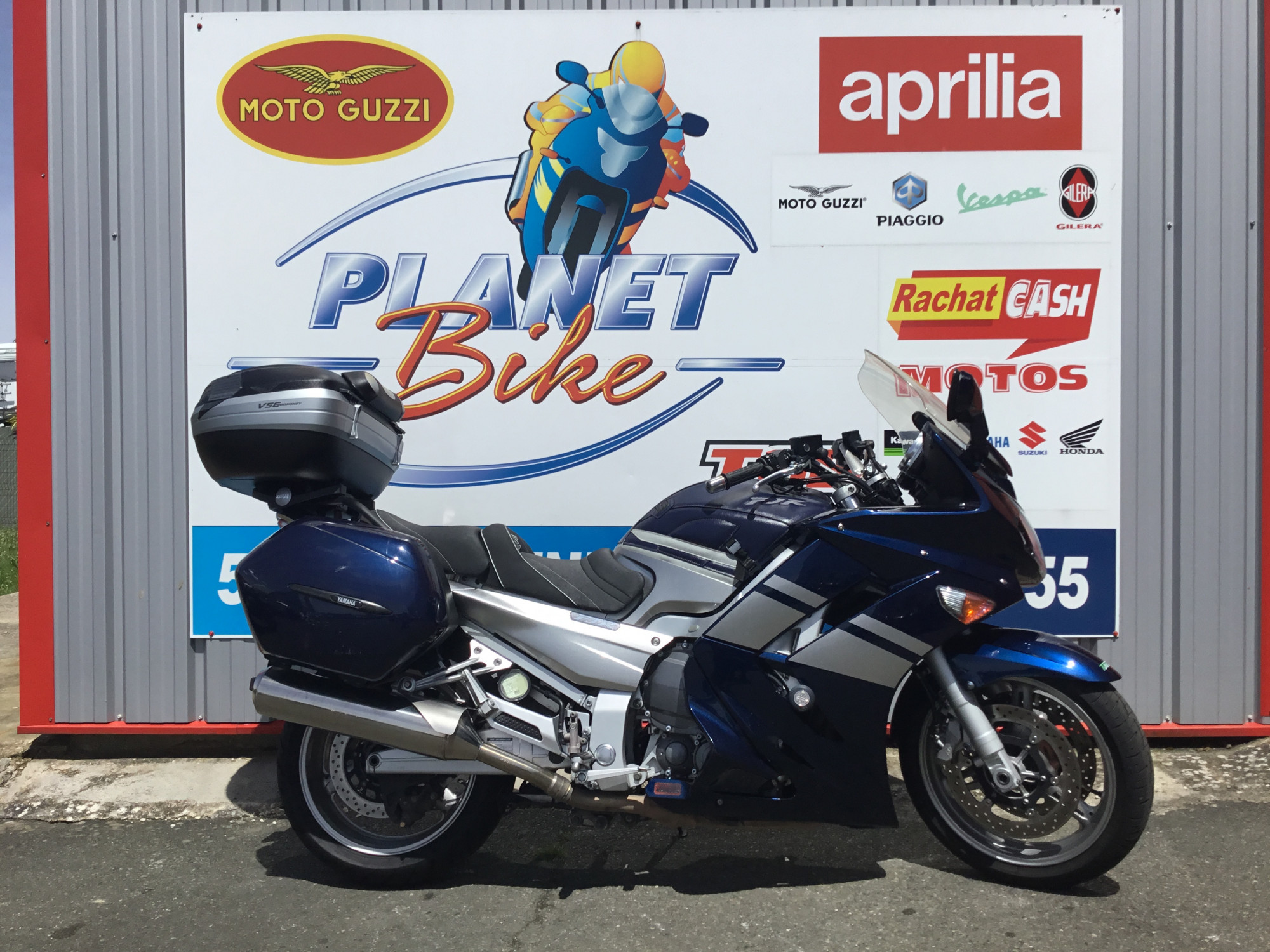 photo de YAMAHA FJR 1298 occasion de couleur  en vente   Mayenne