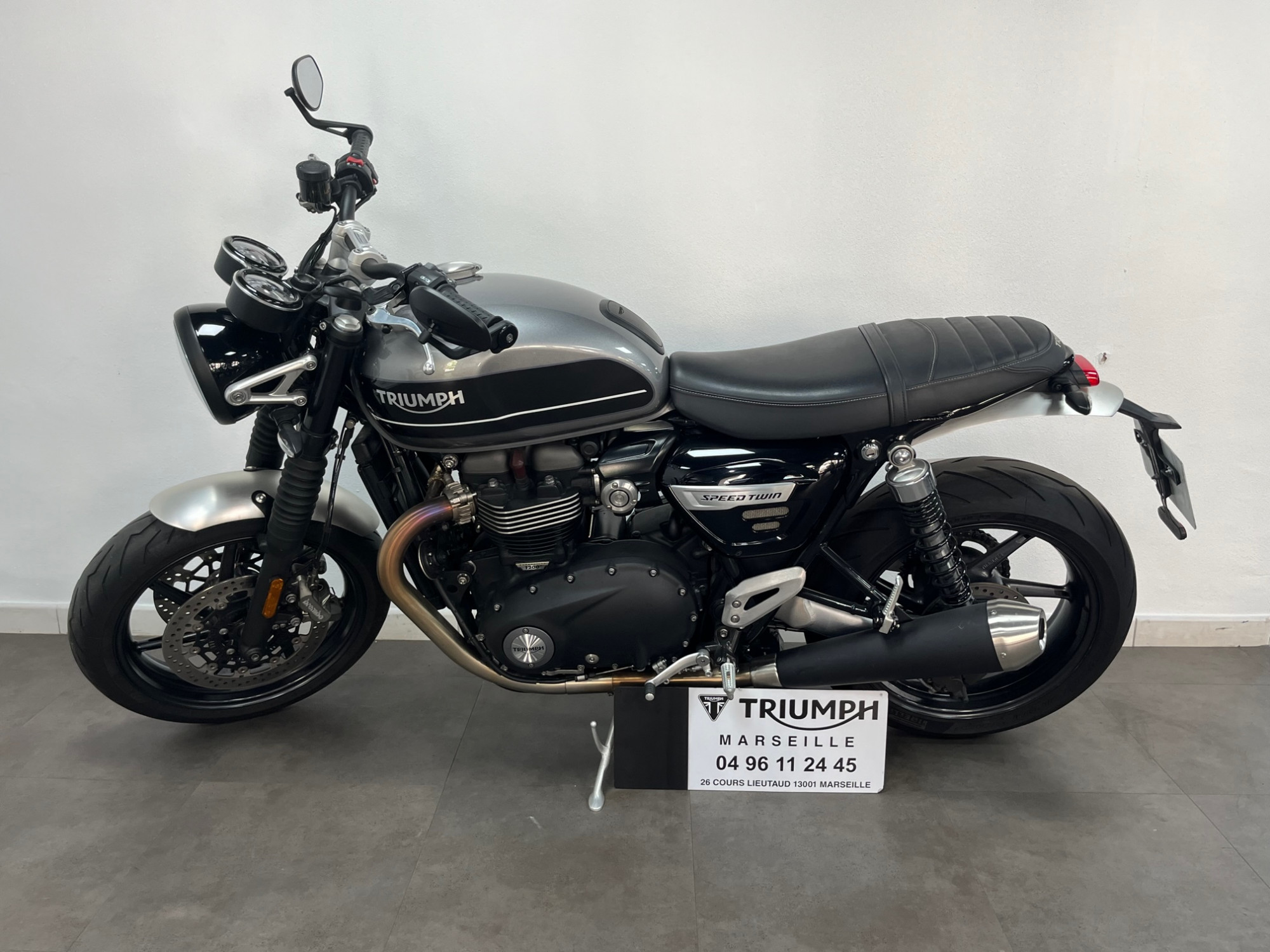 photo de TRIUMPH SPEED TWIN 1200 1200 occasion de couleur  en vente à Marseille 01 n°2