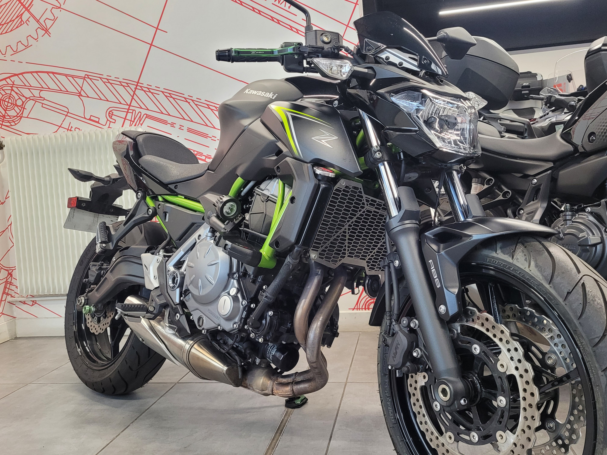 photo de KAWASAKI Z 650 (47.5CV) 650 occasion de couleur  en vente à Paris 12 n°3