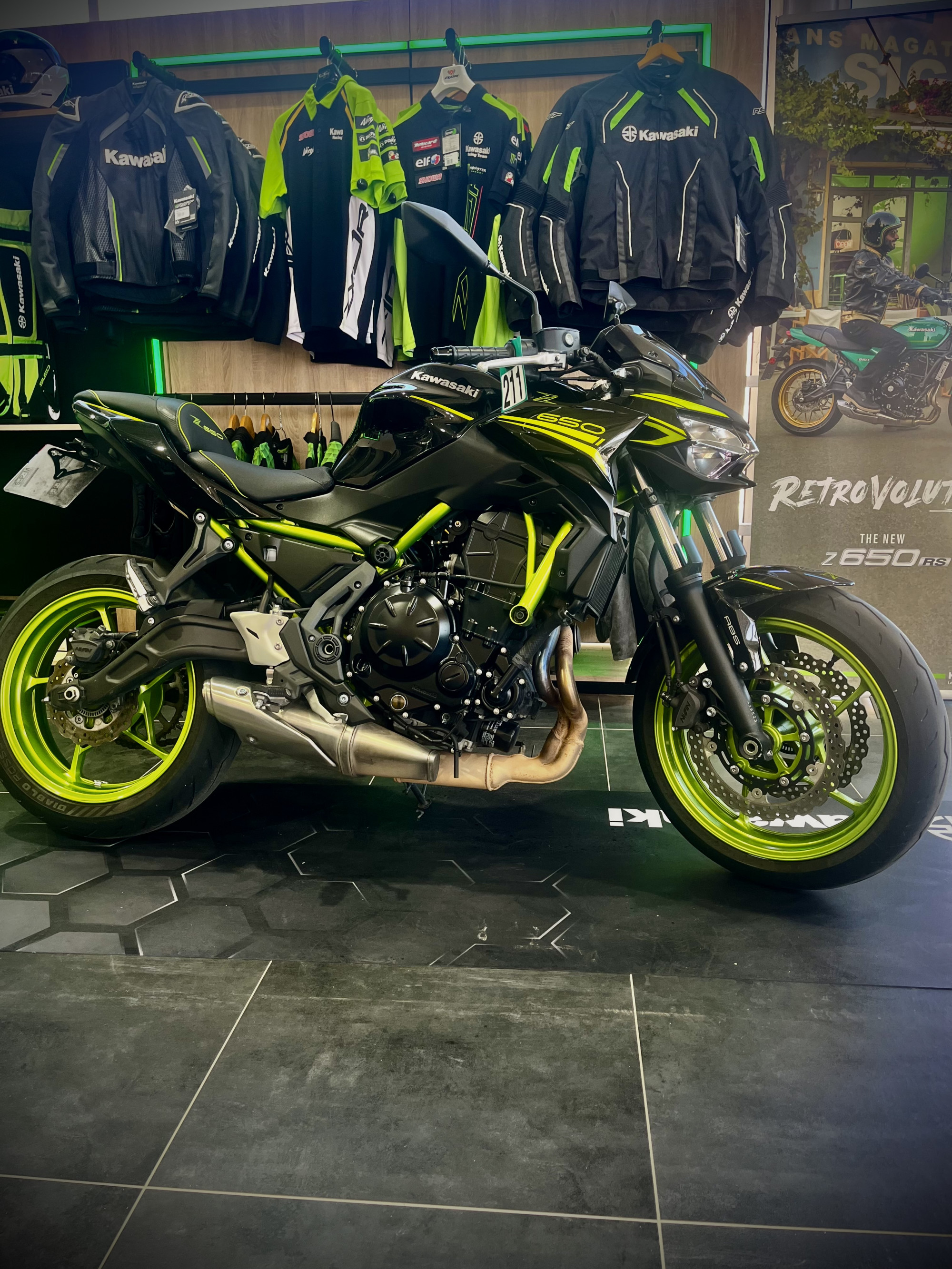 photo de KAWASAKI Z 650 650 occasion de couleur  en vente à Carcassonne n°2