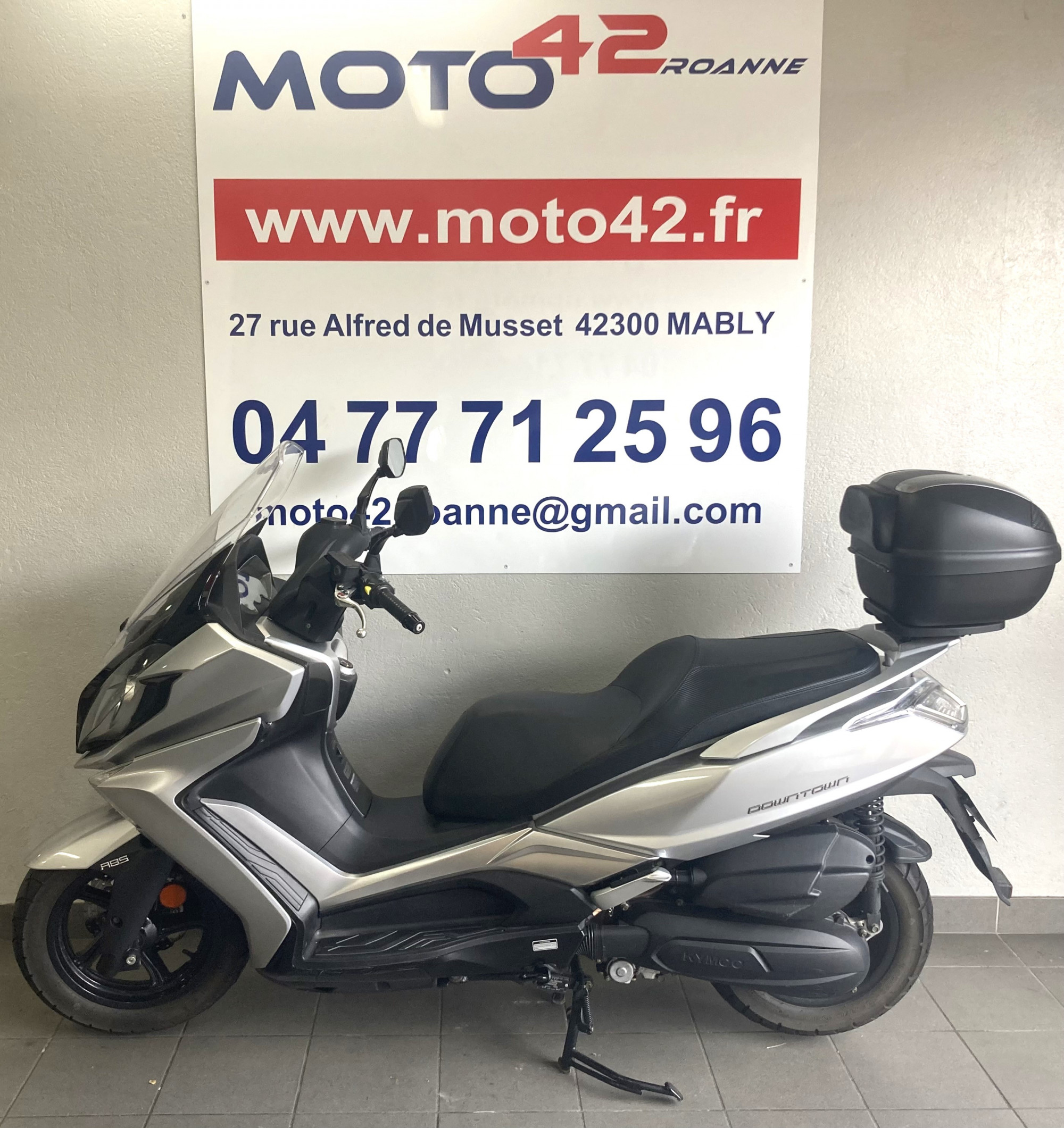 photo de KYMCO DOWNTOWN 125 125 occasion de couleur  en vente à Mably n°2