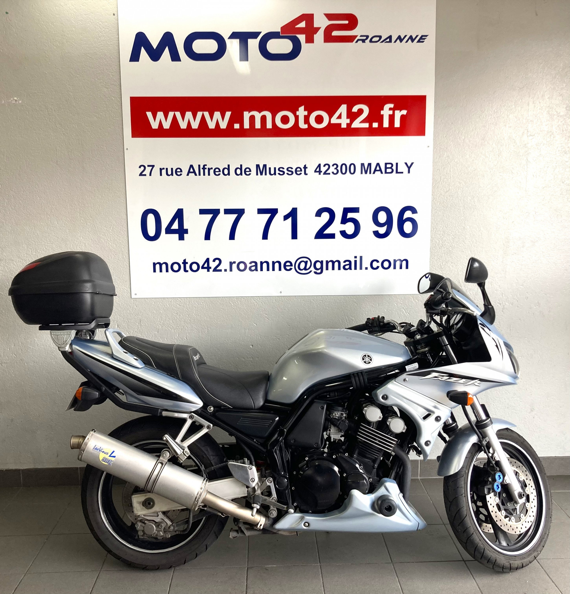 photo de YAMAHA FZ6 600 FAZER 600 occasion de couleur  en vente à Mably n°3