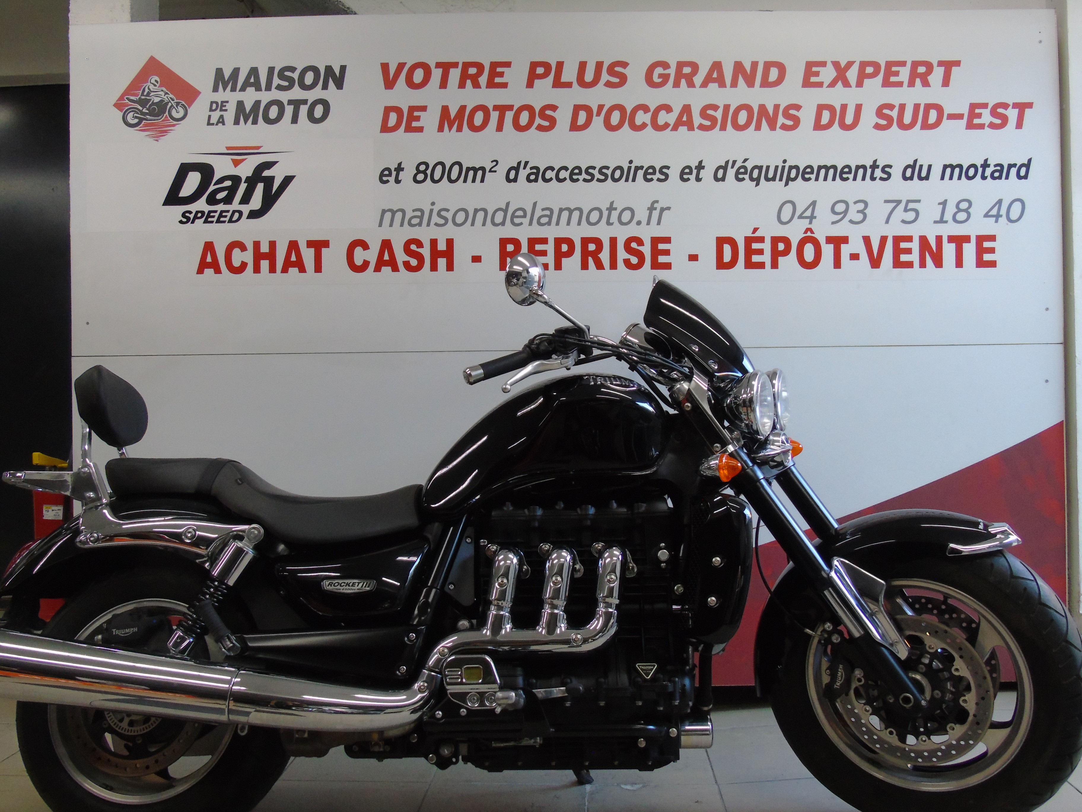 photo de TRIUMPH ROCKET 3 ROADSTER 2300 occasion de couleur  en vente   Mougins