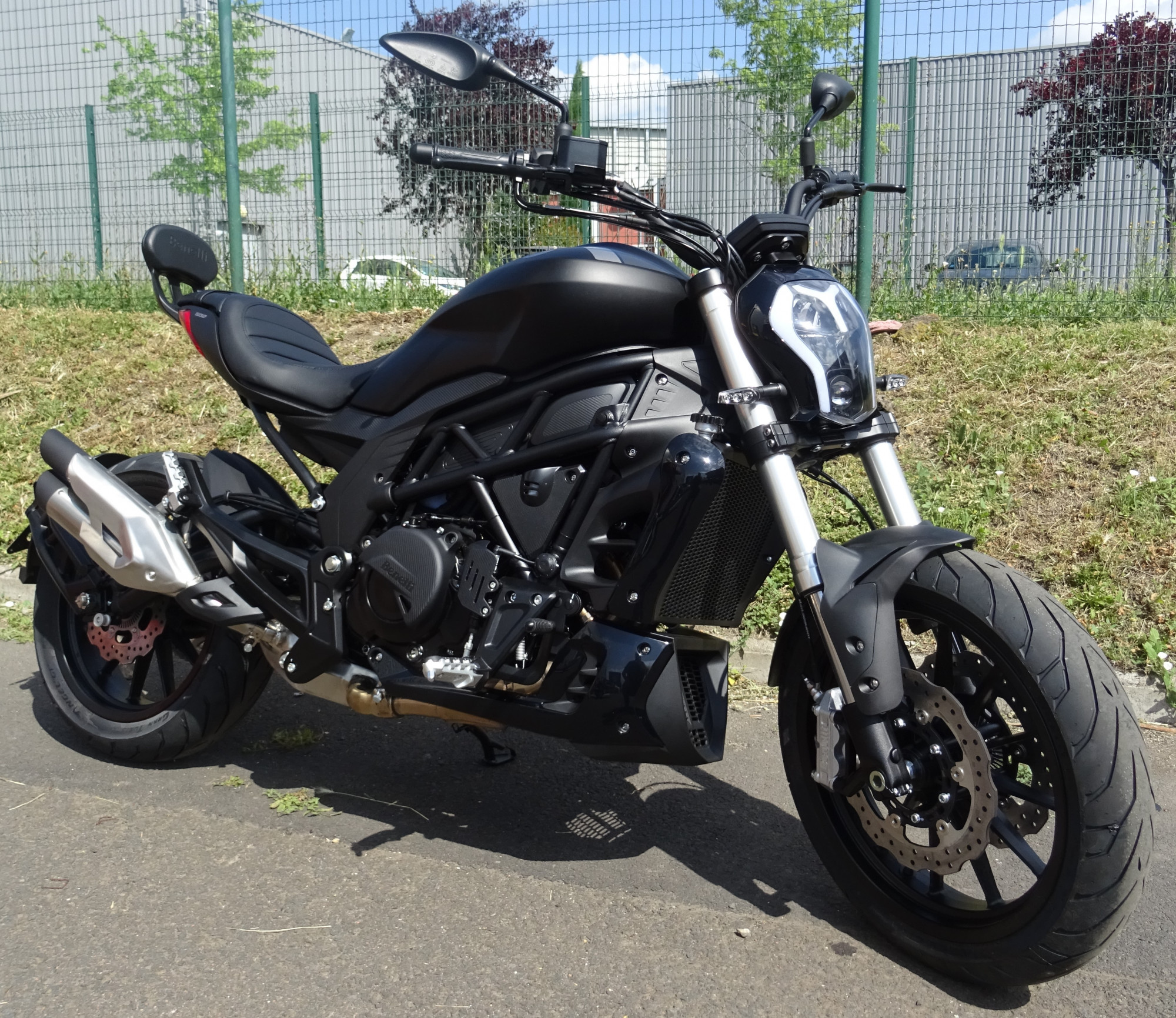 photo de BENELLI 502 C 500 occasion de couleur  en vente   Aubiere