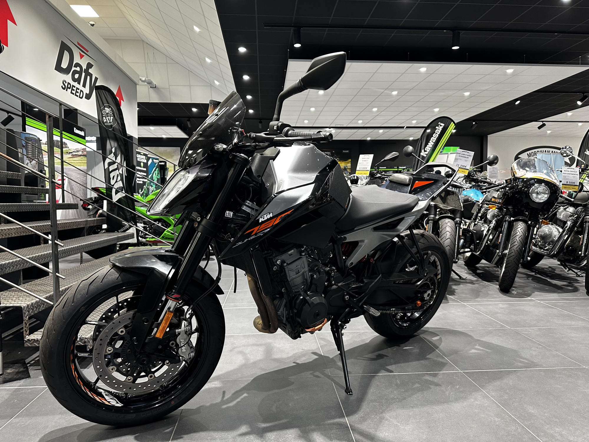 photo de KTM 790 DUKE 790 occasion de couleur  en vente   Ploeren