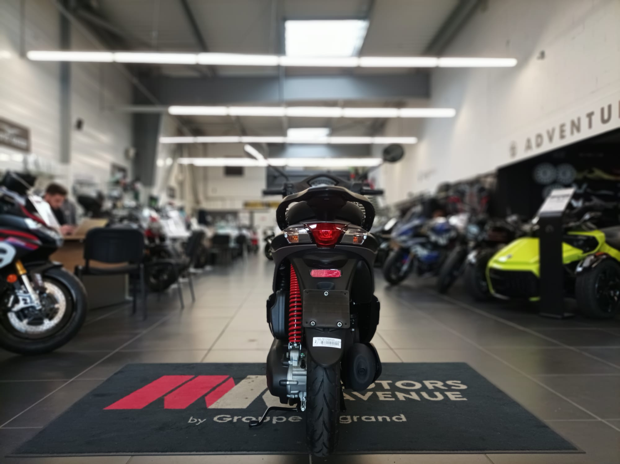 photo de PIAGGIO LIBERTY S 50 IGET 50 occasion de couleur  en vente à Le Mans n°2