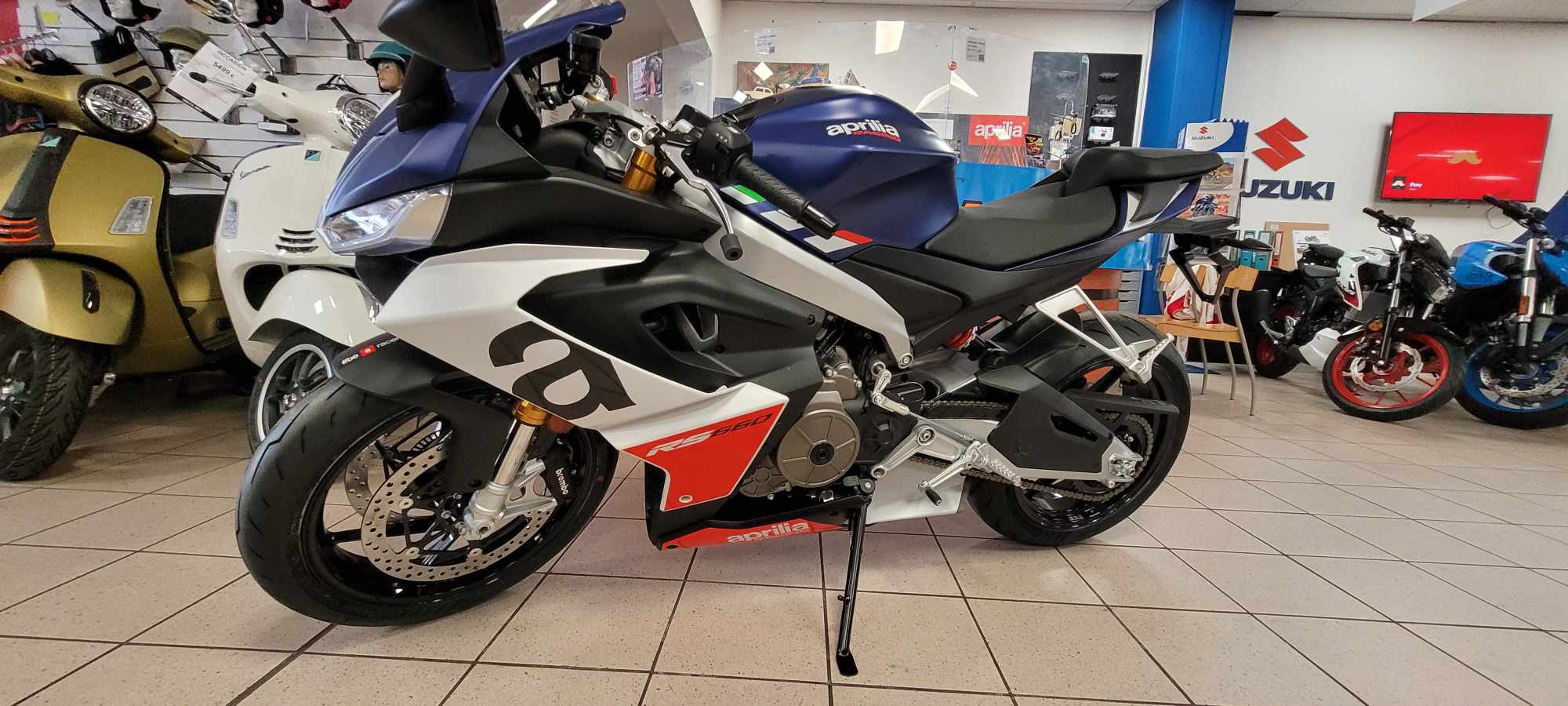 photo de APRILIA RS 660 ABS 660 occasion de couleur  en vente à Frejus n°2