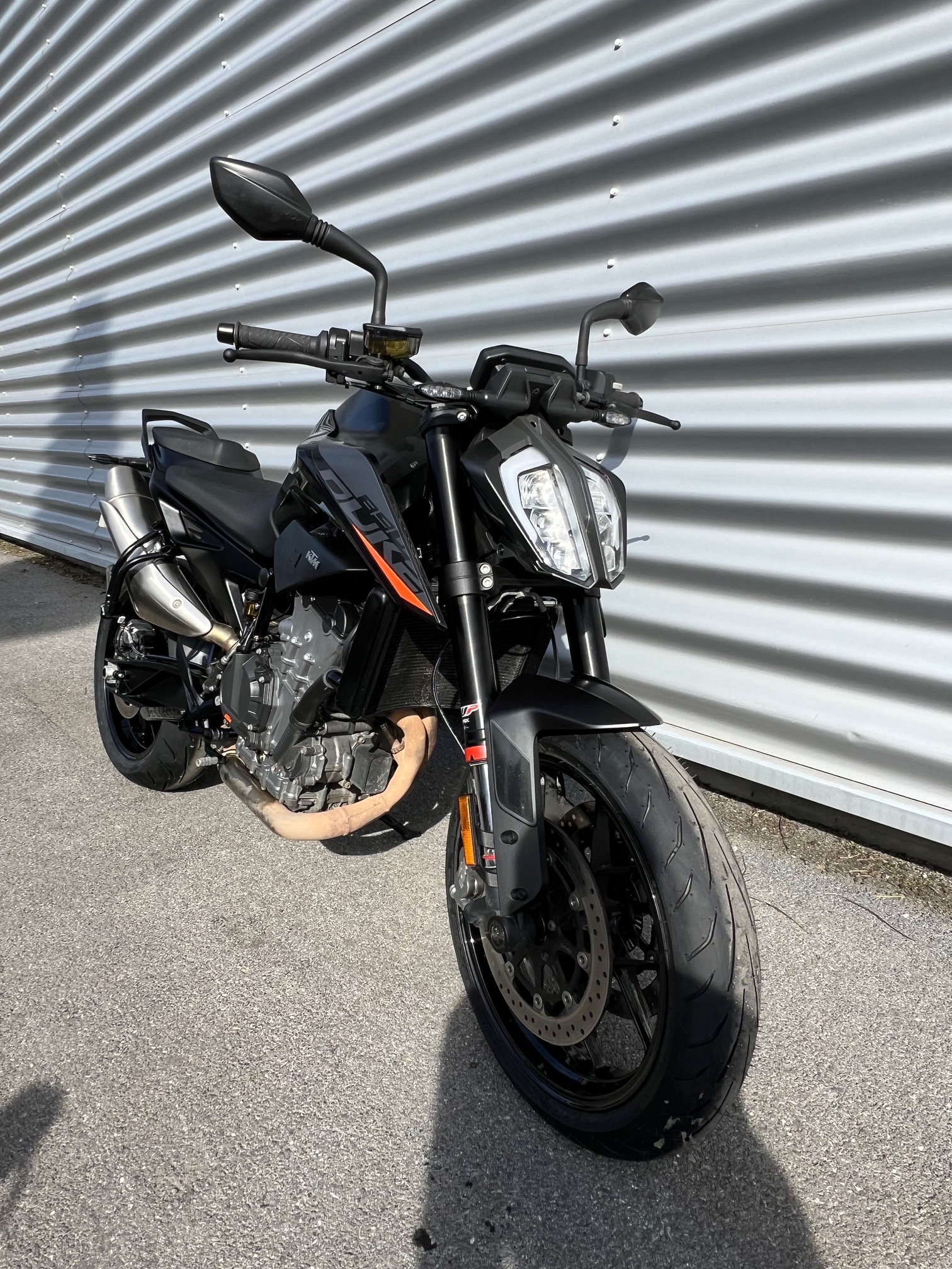 photo de KTM 890 DUKE L 890 occasion de couleur  en vente à Thillois n°3