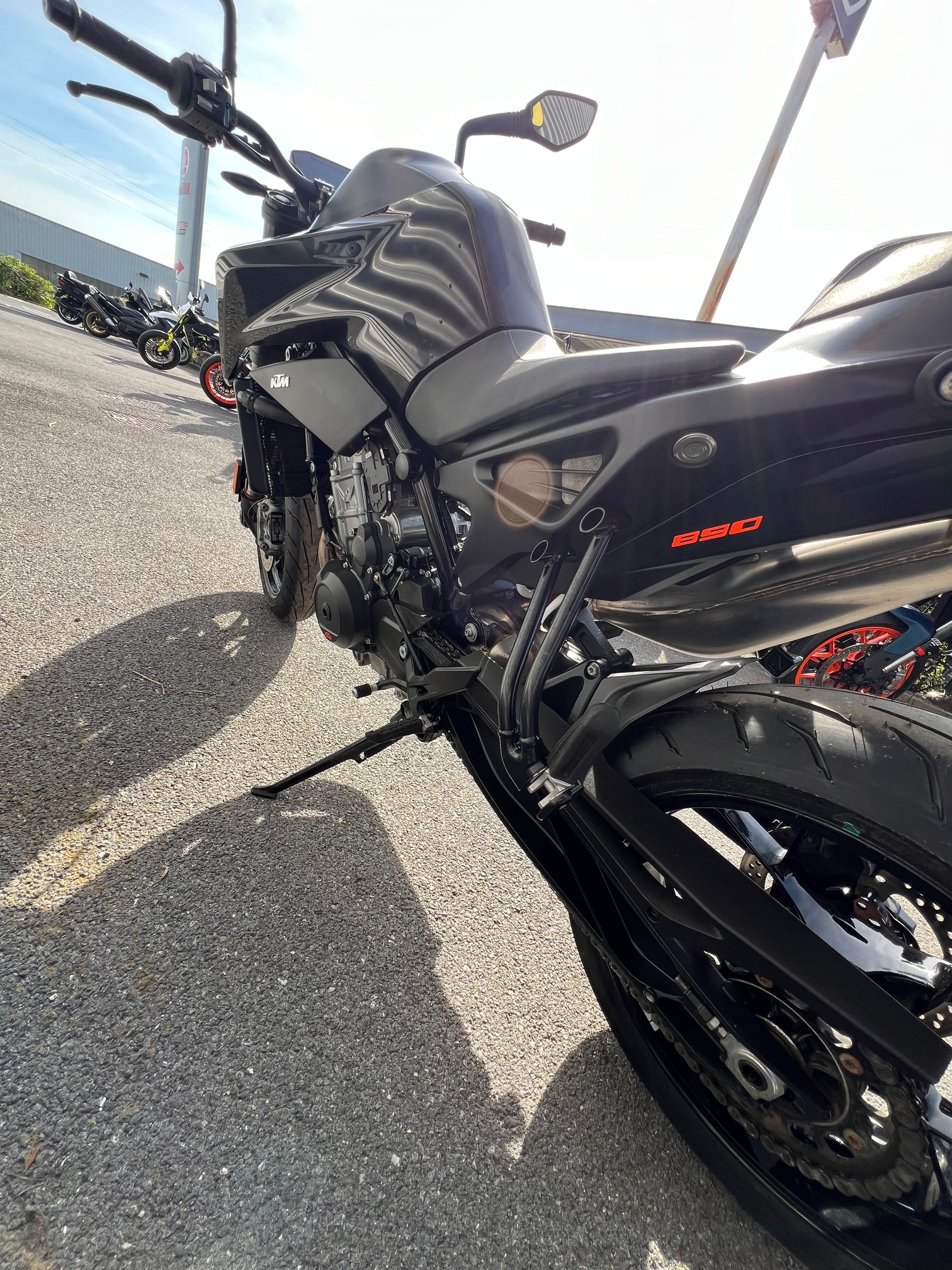 photo de KTM 890 DUKE L 890 occasion de couleur  en vente à Thillois n°2