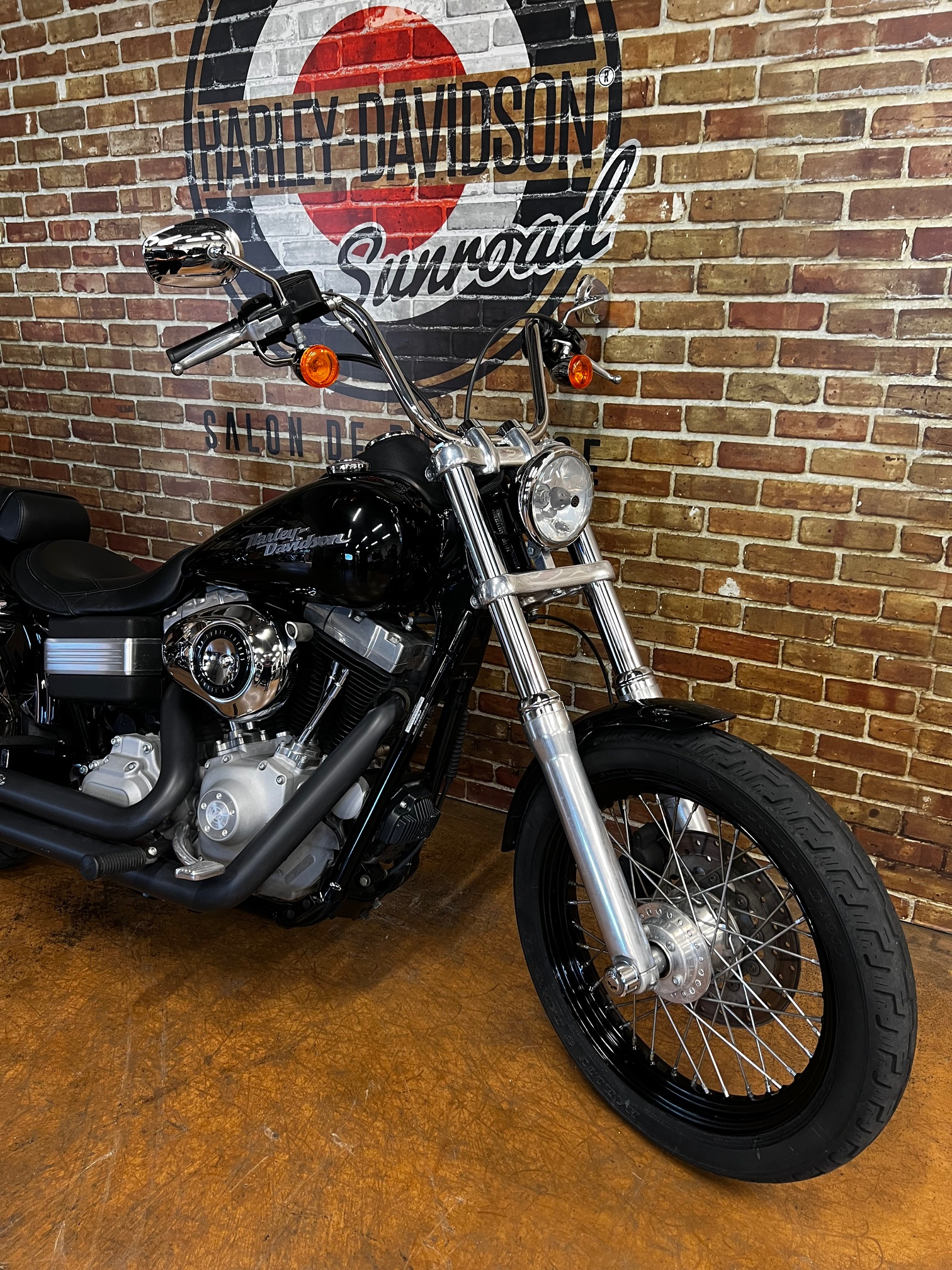 photo de HARLEY DAVIDSON DYNA STREET BOB 1584 1584 occasion de couleur  en vente à Salon De Provence n°2