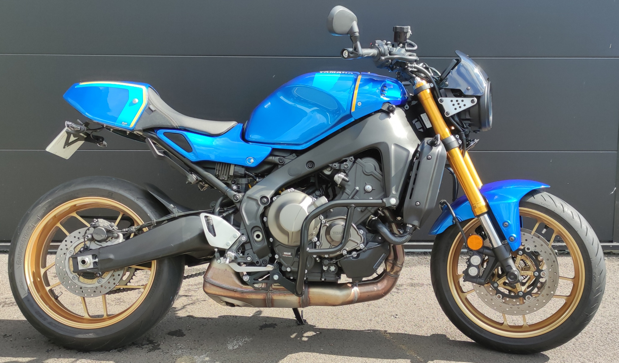 photo de YAMAHA XSR 900 ABS 900 occasion de couleur  en vente à Eragny n°2